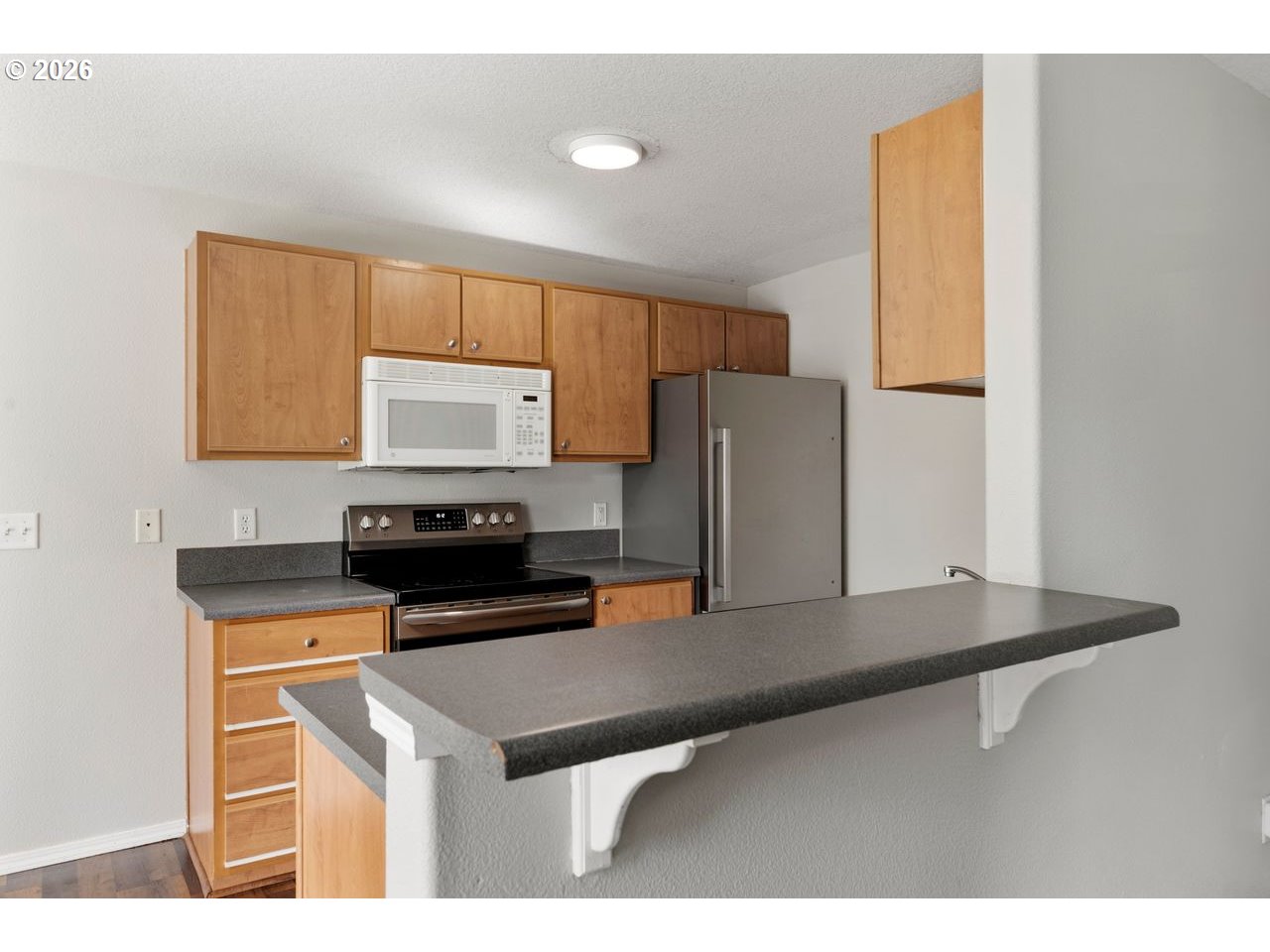 Photo #4: 412337097 Listing: Photo #4