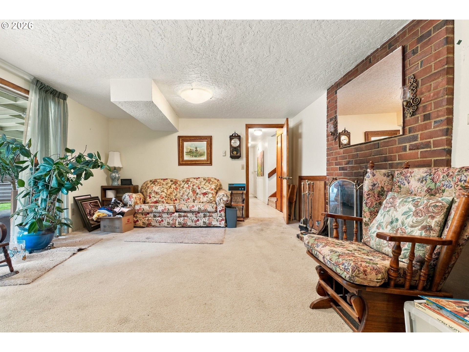Property photo 8 of 35