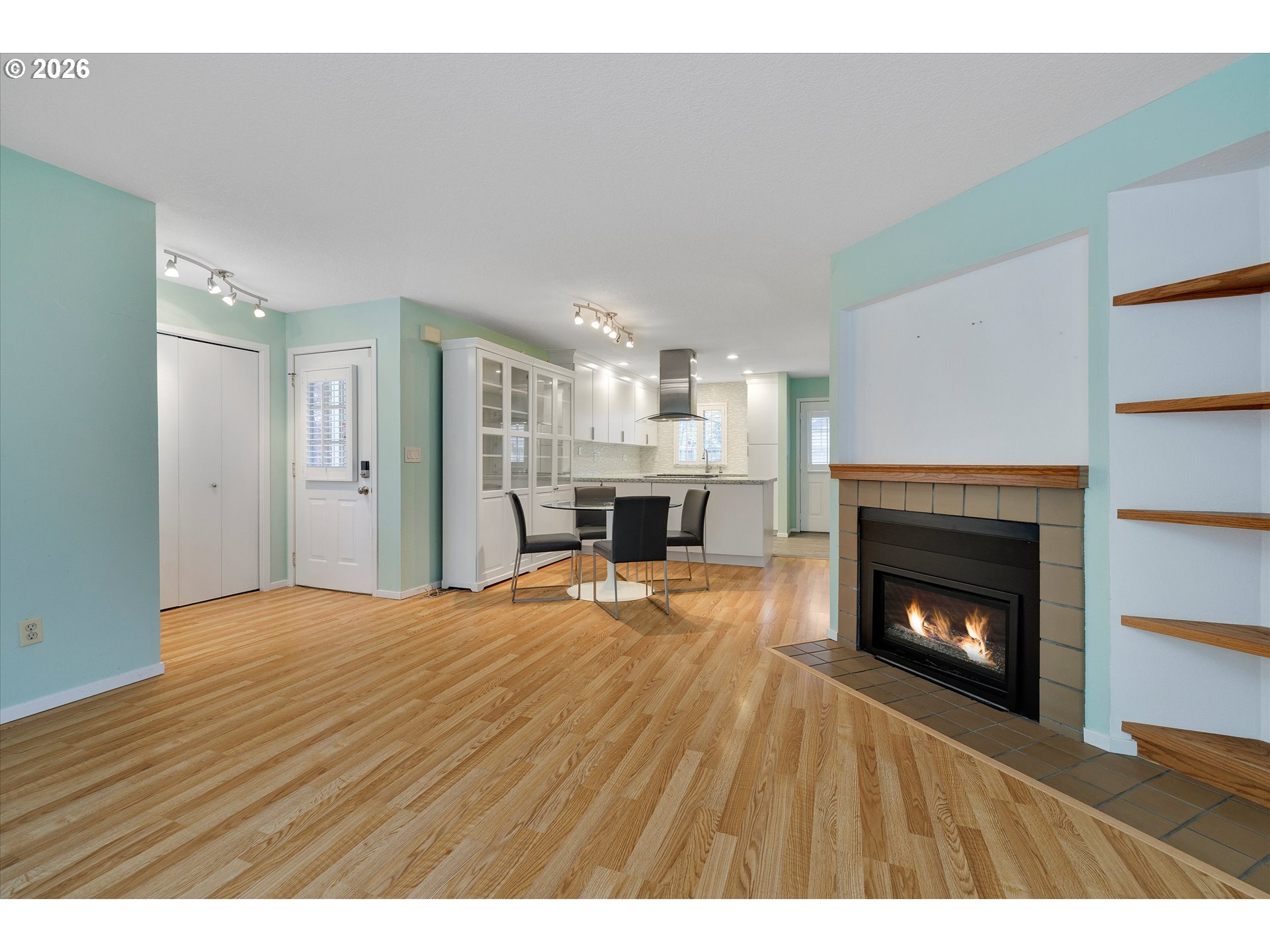 Photo #13: 412876040 Listing: Photo #13