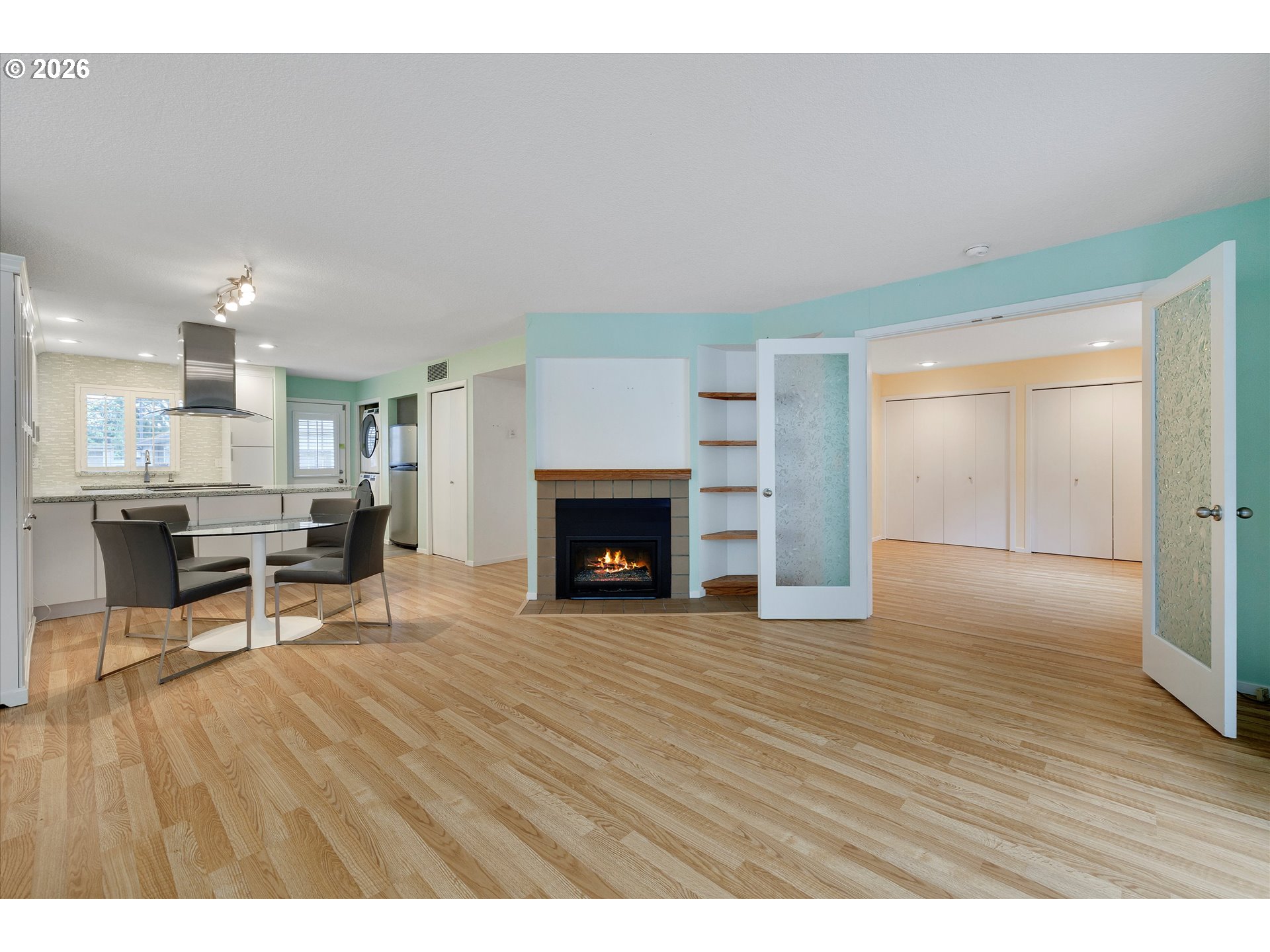 Photo #16: 412876040 Listing: Photo #16