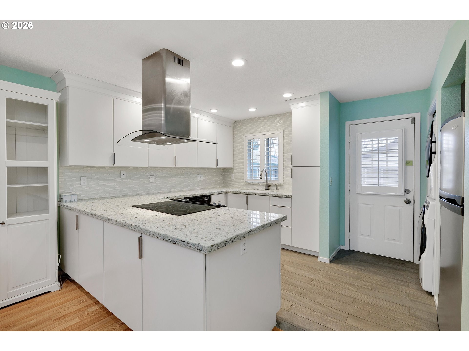 Photo #20: 412876040 Listing: Photo #20