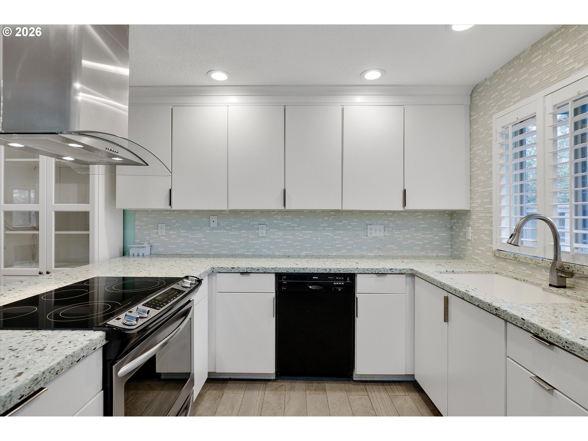 Photo #21: 412876040 Listing: Photo #21