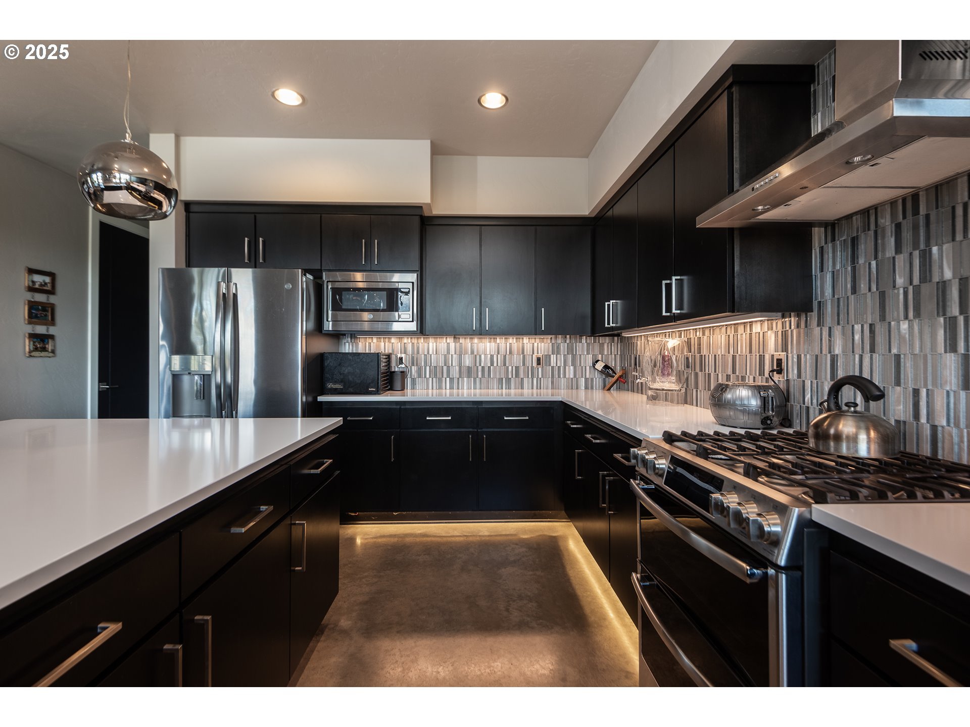 21060 KNOTT RD, Bend, OR, 97702