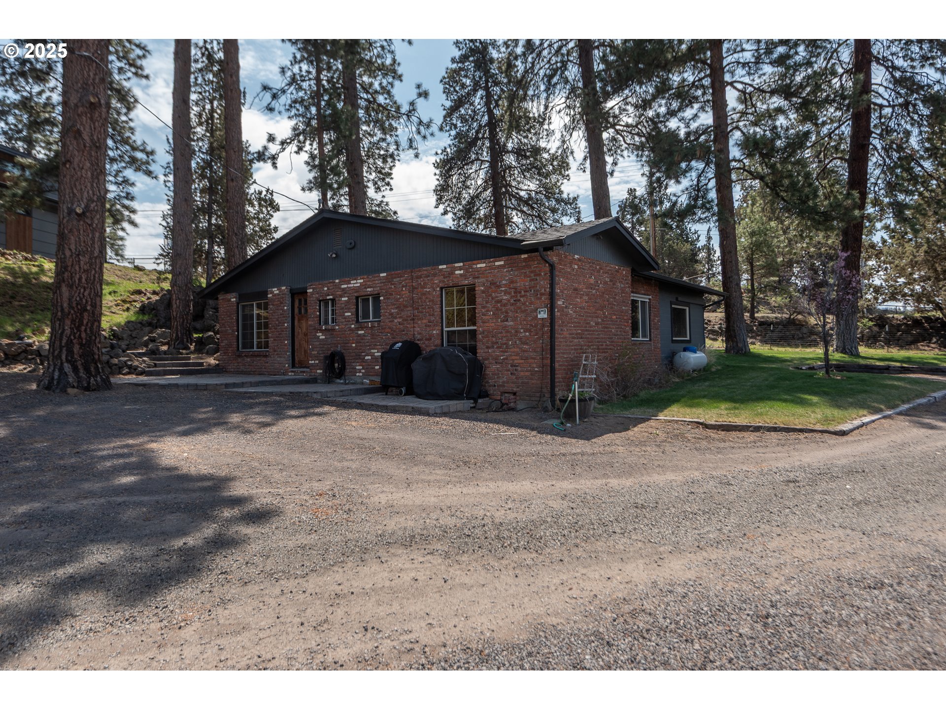 21060 KNOTT RD, Bend, OR, 97702