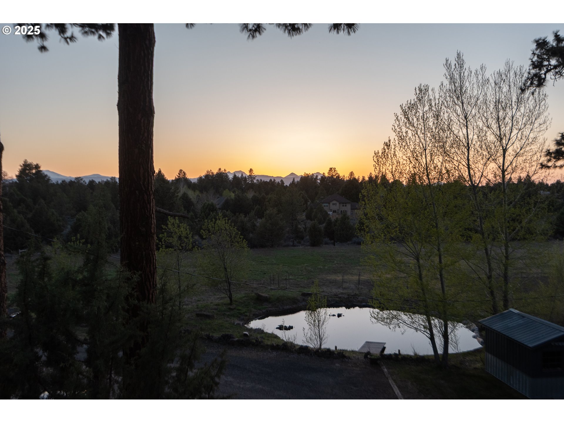 21060 KNOTT RD, Bend, OR, 97702