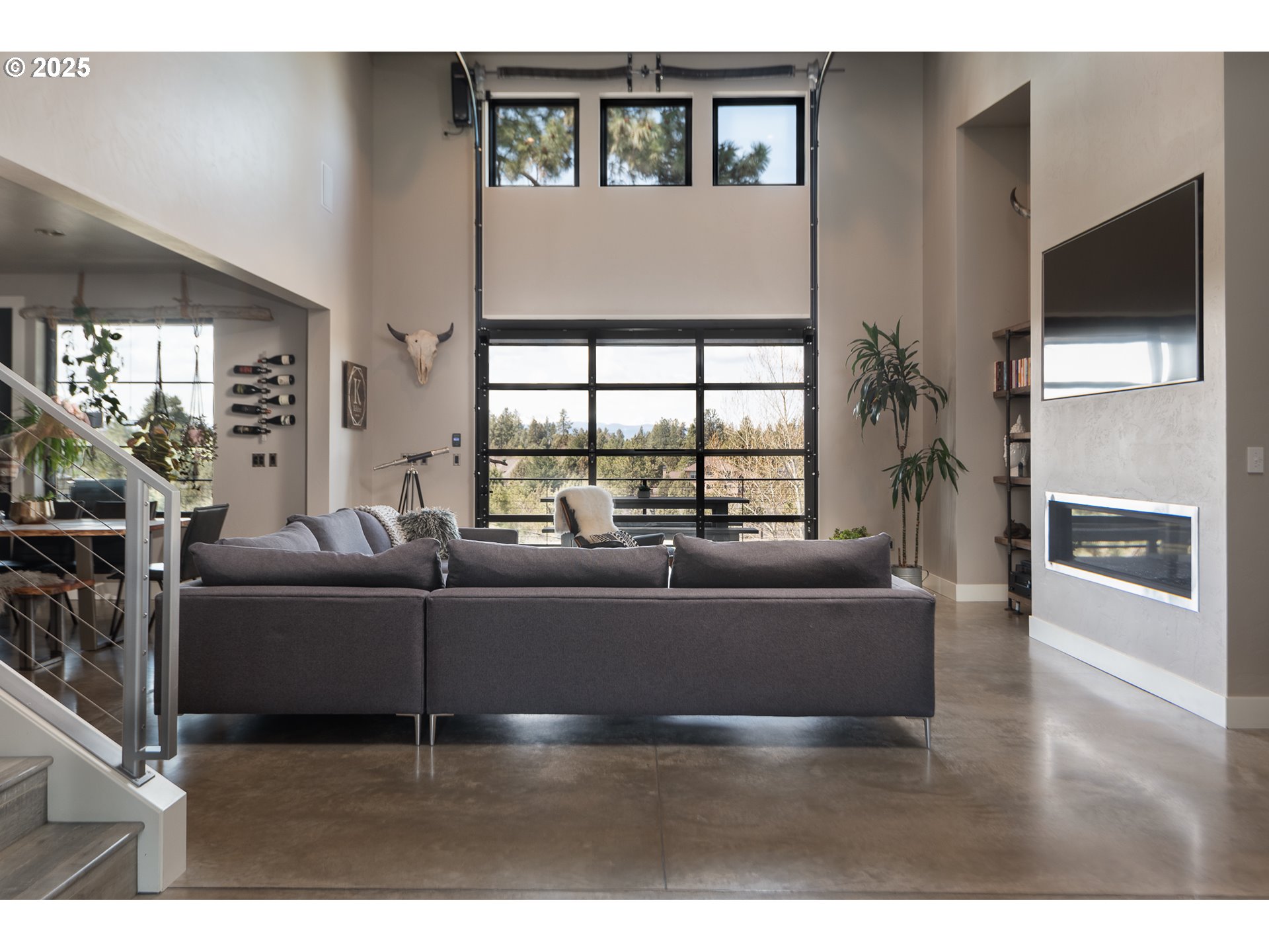 21060 KNOTT RD, Bend, OR, 97702