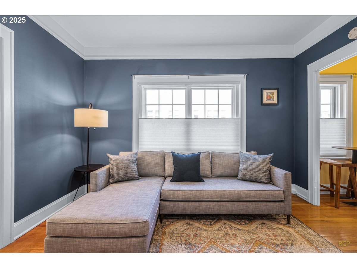 Photo #4: 413171928 Listing 