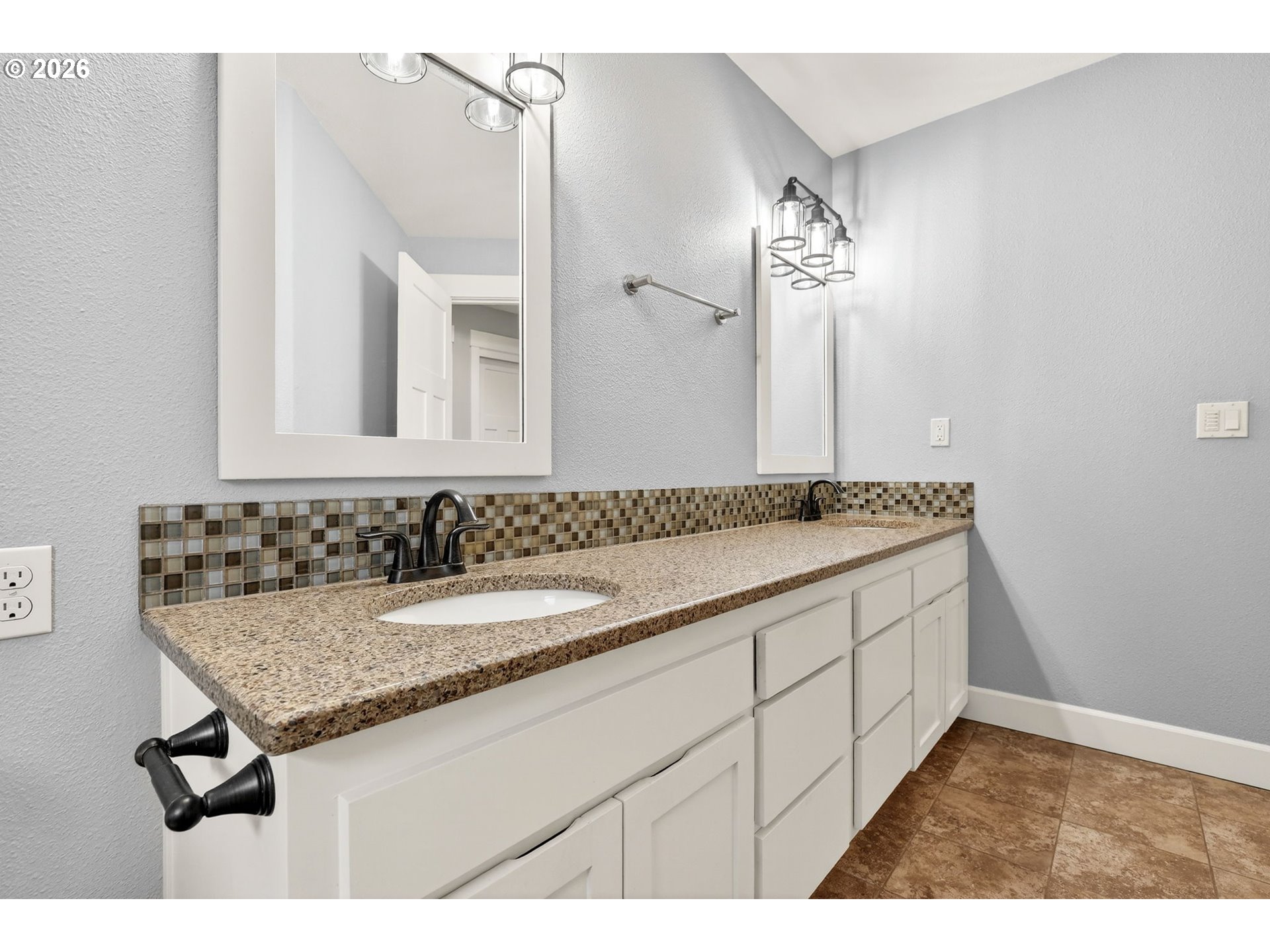 4132 SW BRIXTON AVE, Gresham, OR, 97080