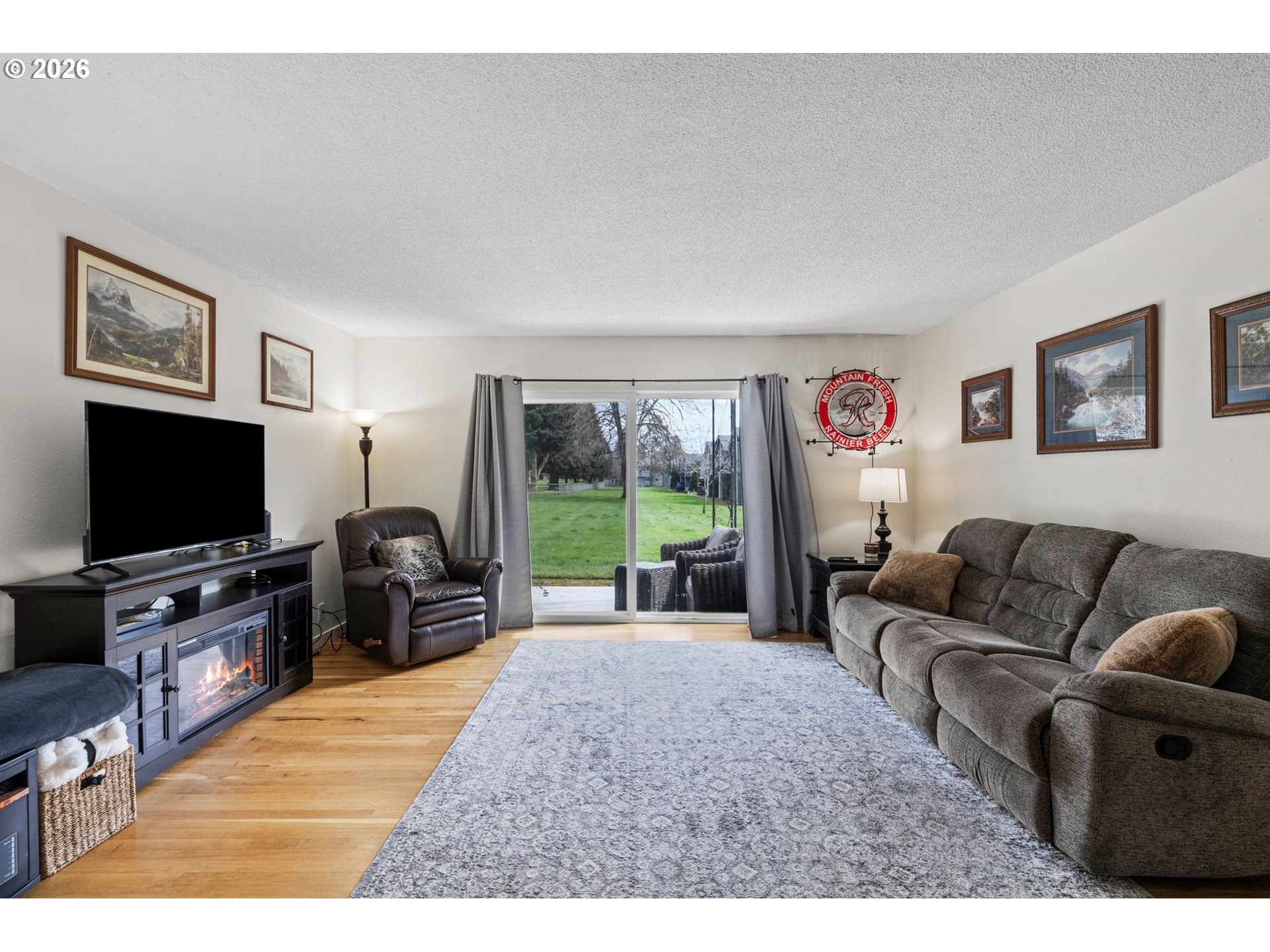 Photo #10: 413695754 Listing: Photo #10