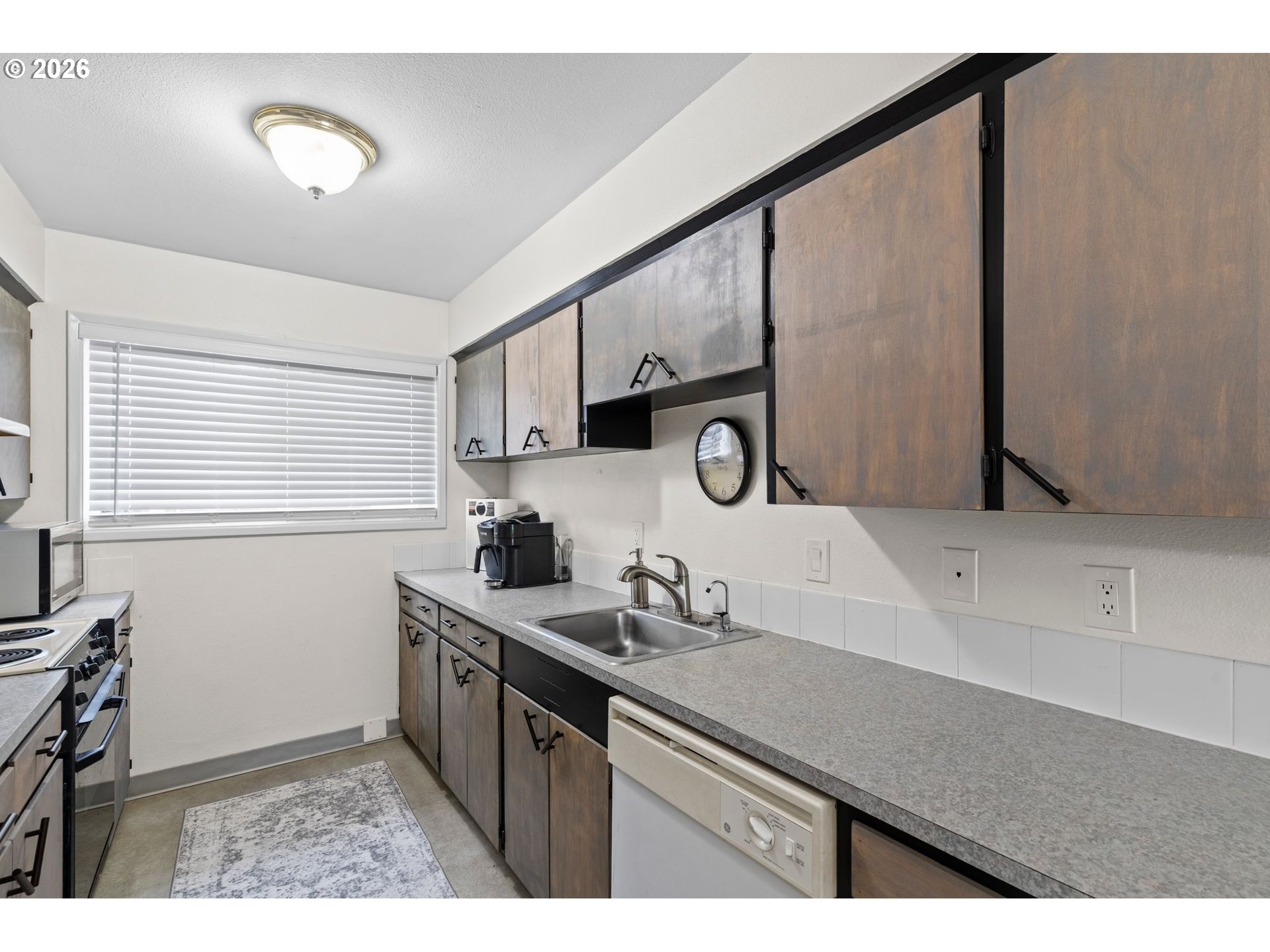 Photo #18: 413695754 Listing: Photo #18