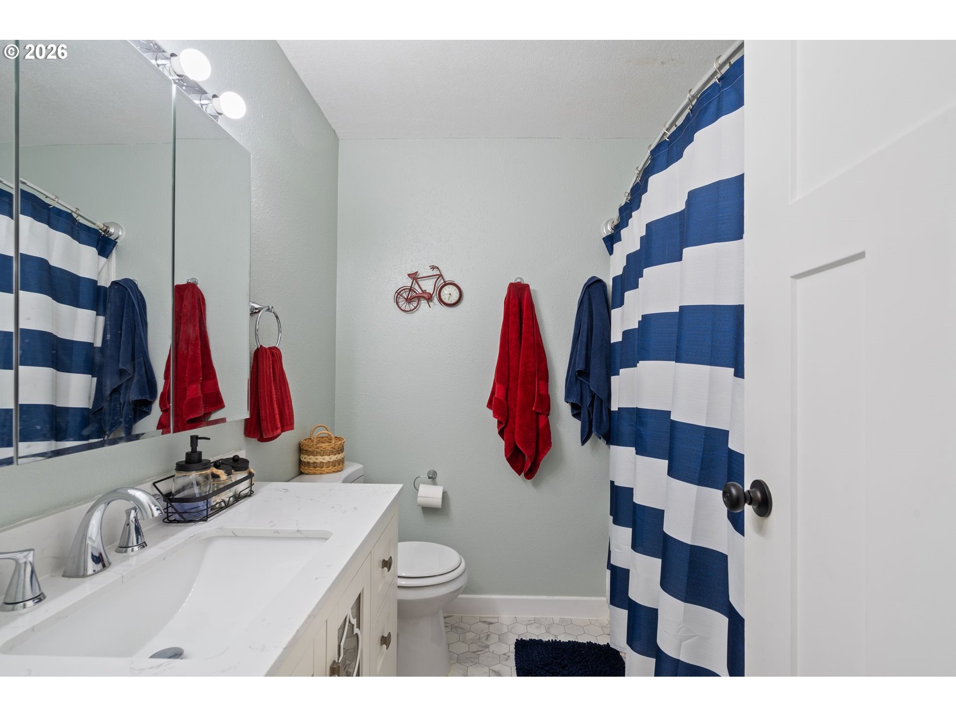 Photo #5: 413695754 Listing: Photo #5