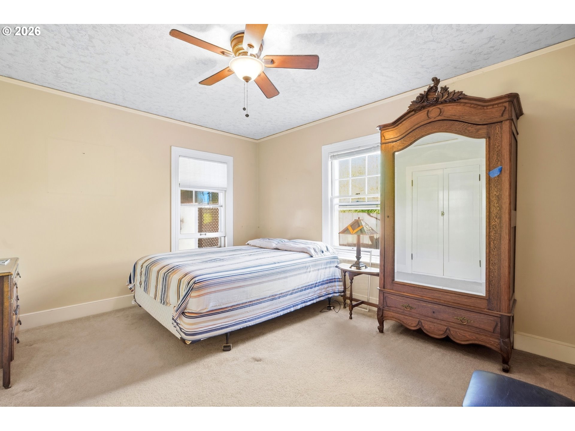 Property photo 10 of 34