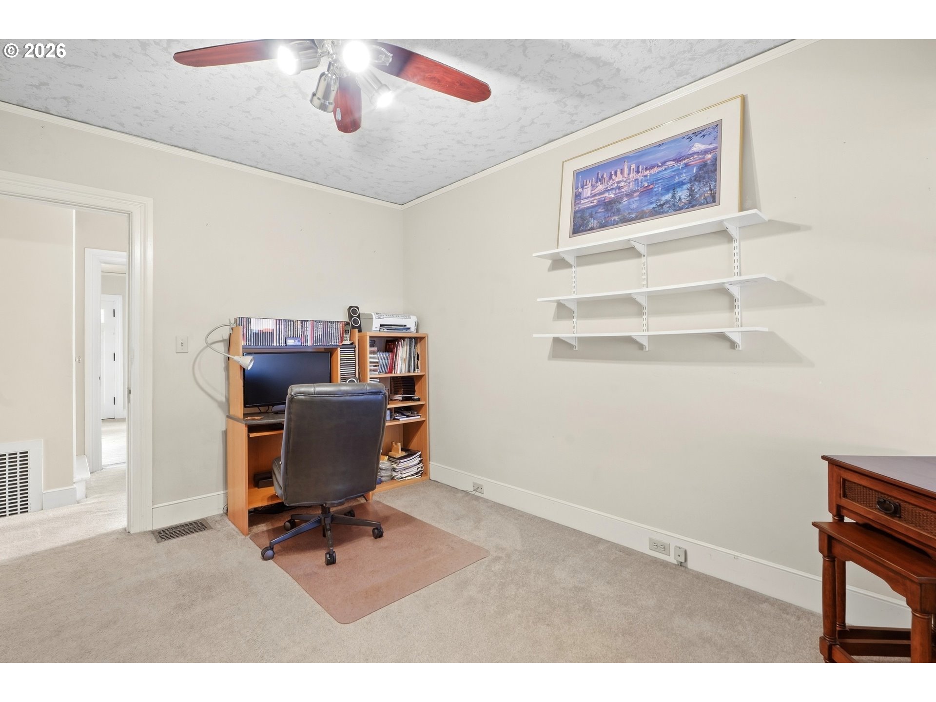 Property photo 11 of 34