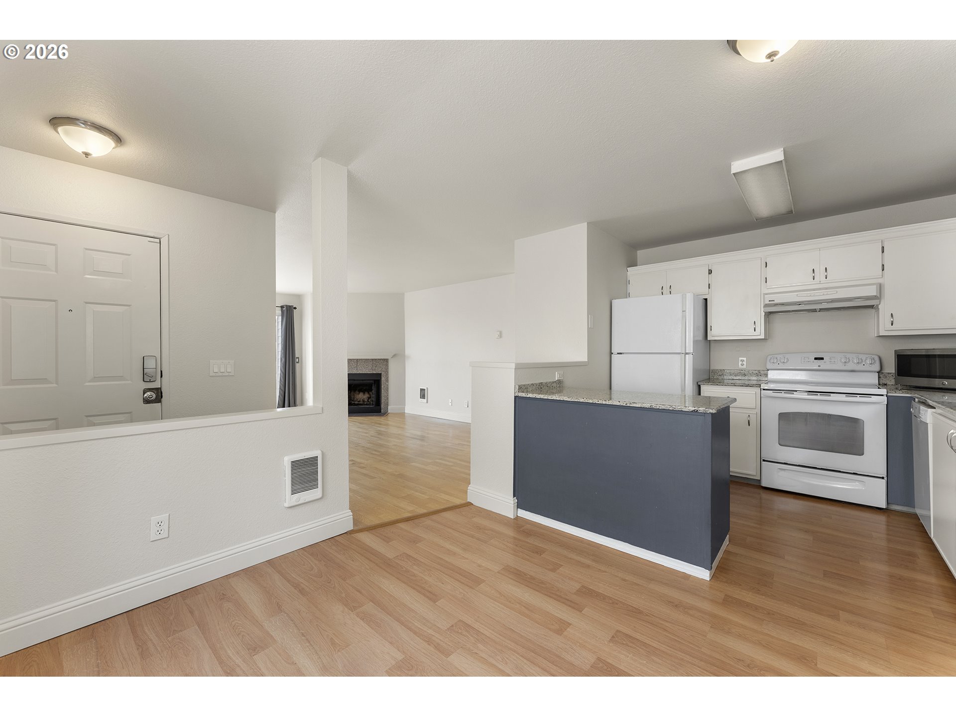 Photo #19: 414920186 Listing: Photo #19