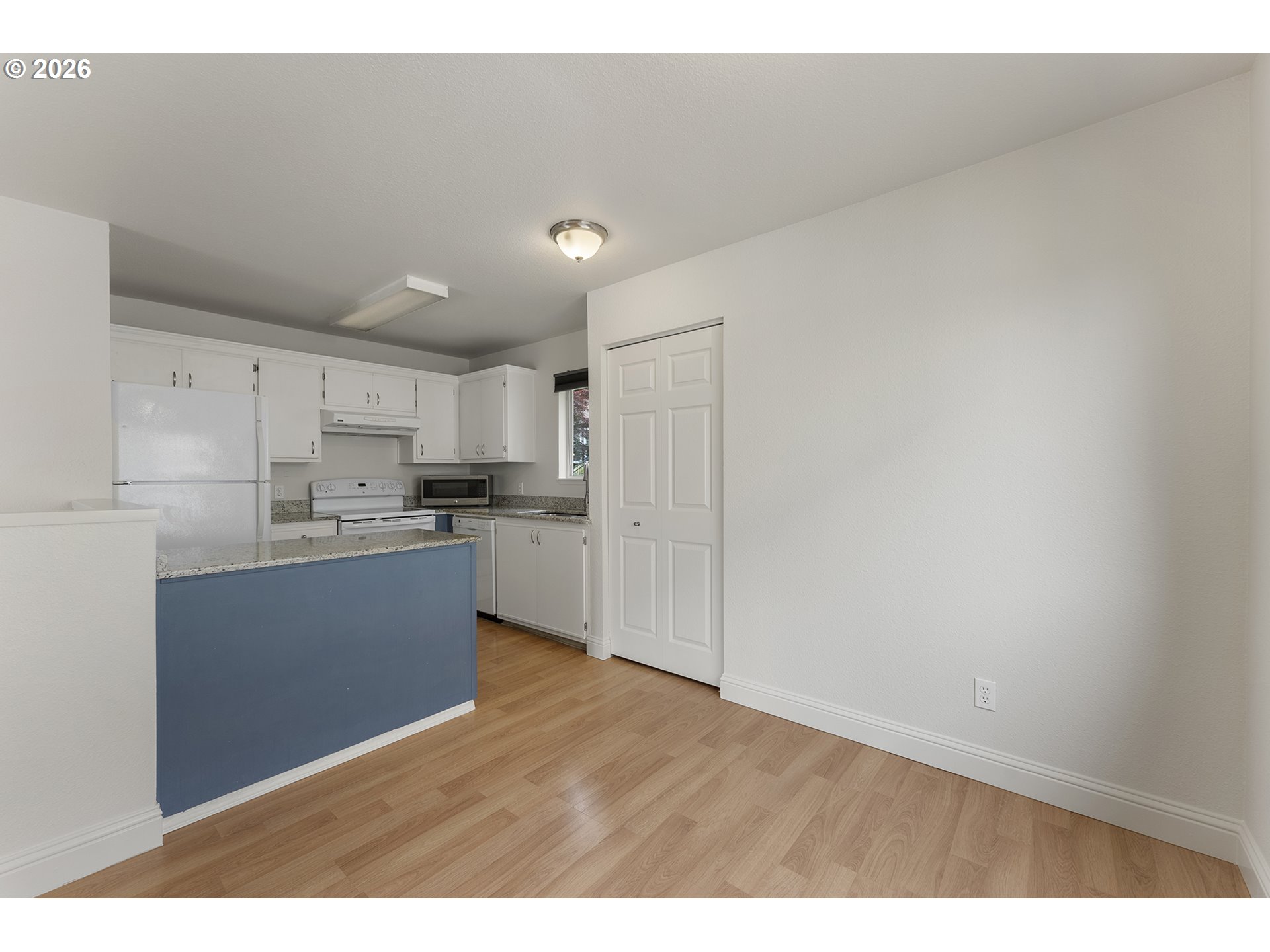 Photo #20: 414920186 Listing: Photo #20