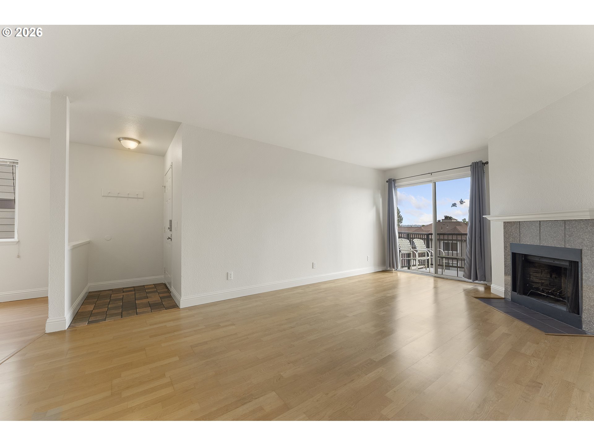 Photo #34: 414920186 Listing: Photo #34