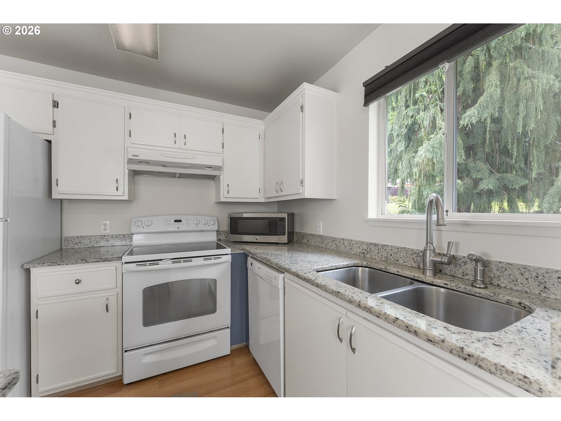 Photo #28: 414920186 Listing: Photo #28