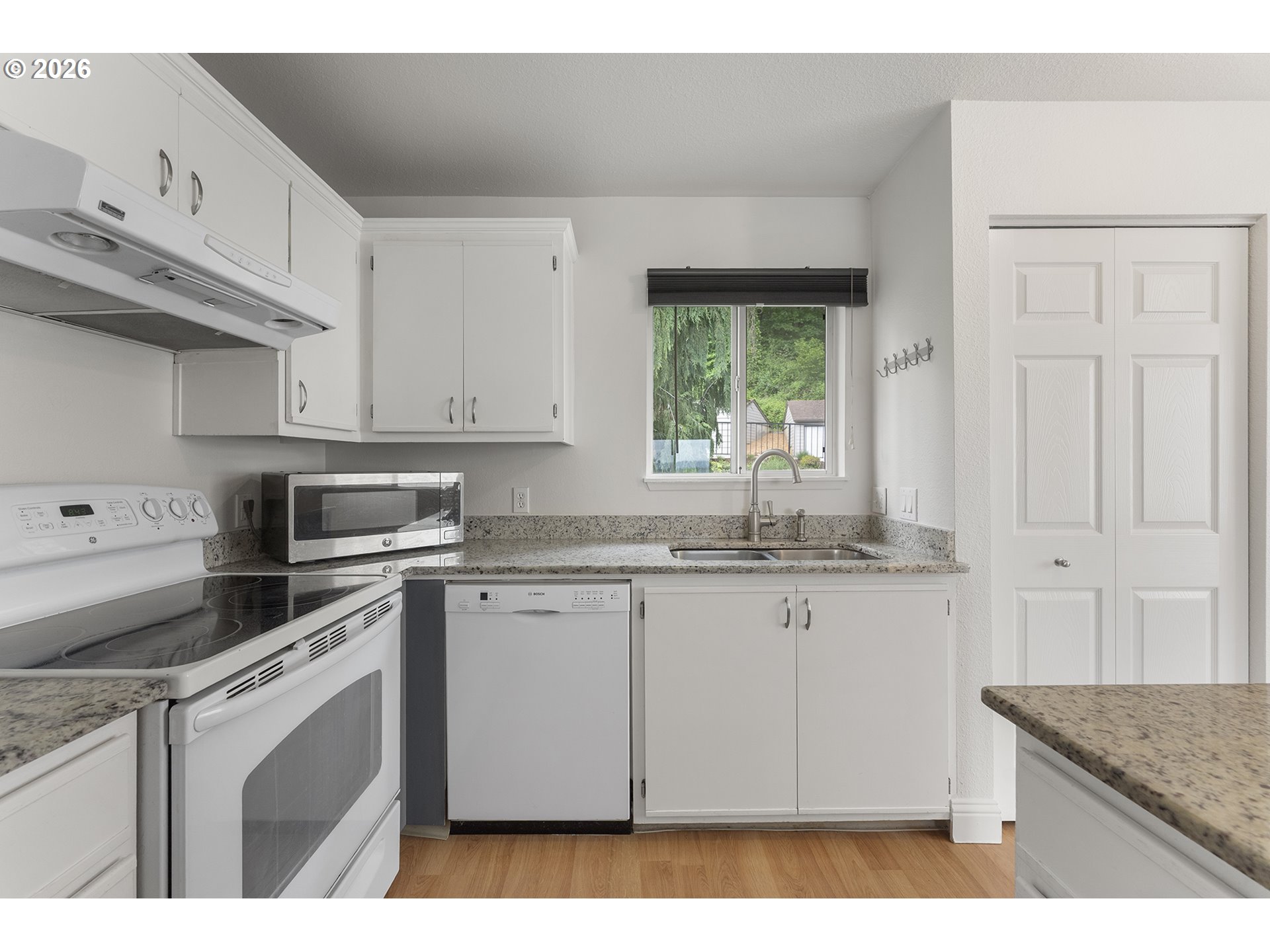 Photo #29: 414920186 Listing: Photo #29