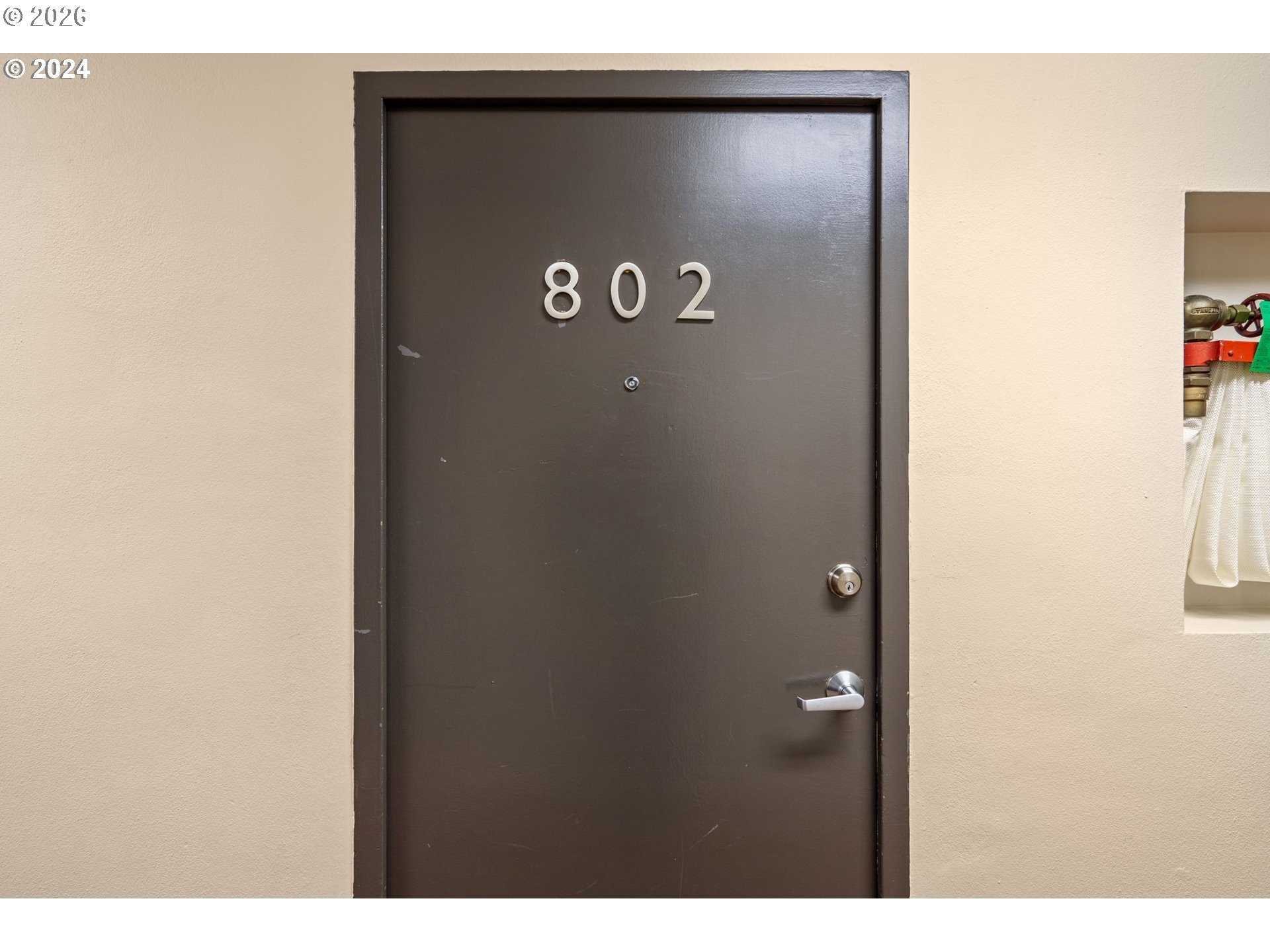 1205 SW CARDINELL DR UNIT 802, Portland, OR, 97201