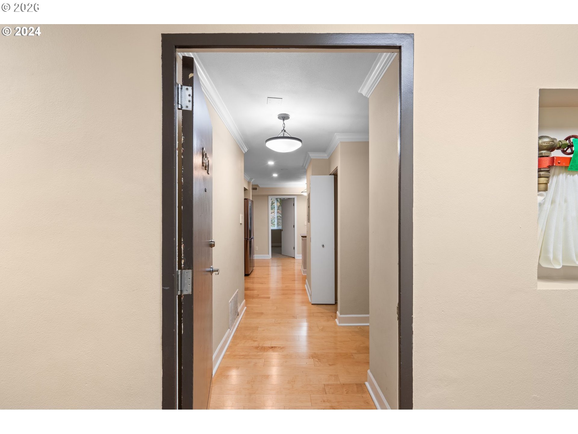 1205 SW CARDINELL DR UNIT 802, Portland, OR, 97201