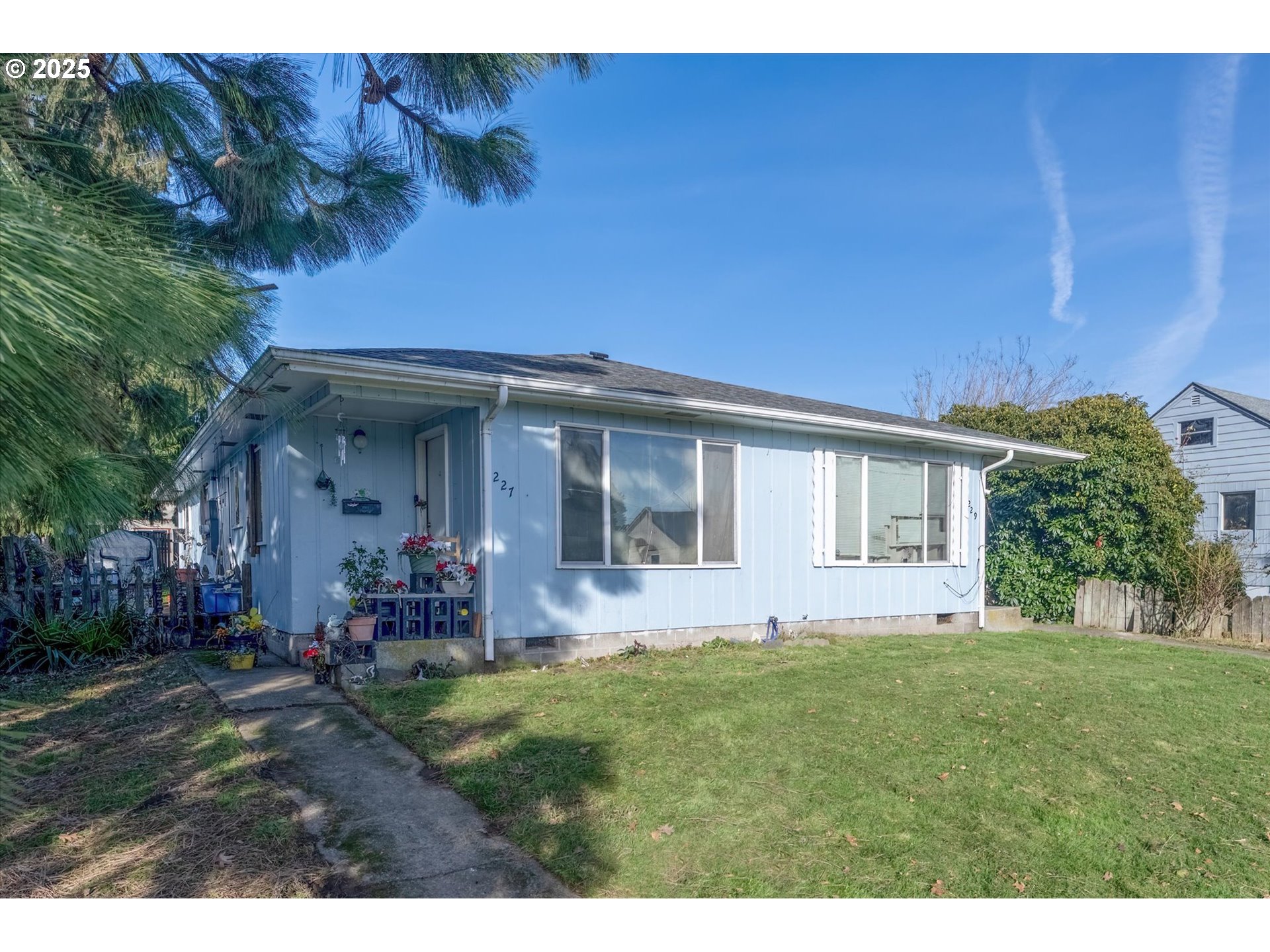 Photo of 227 24TH AVE Longview WA 98632