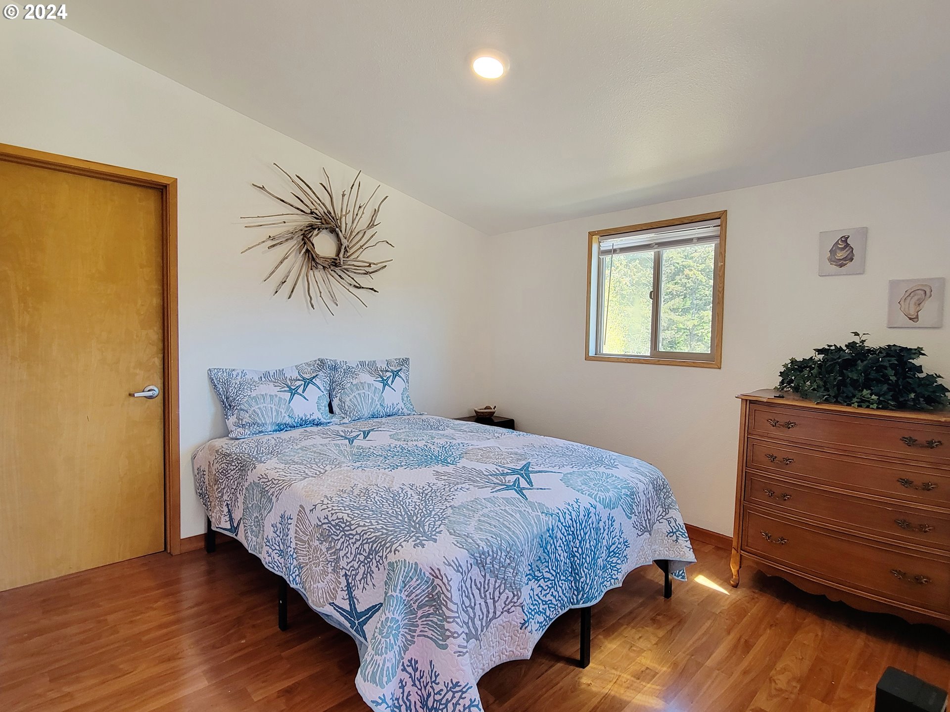 19921 WHALESHEAD RD UNIT M1, Brookings, OR, 97415