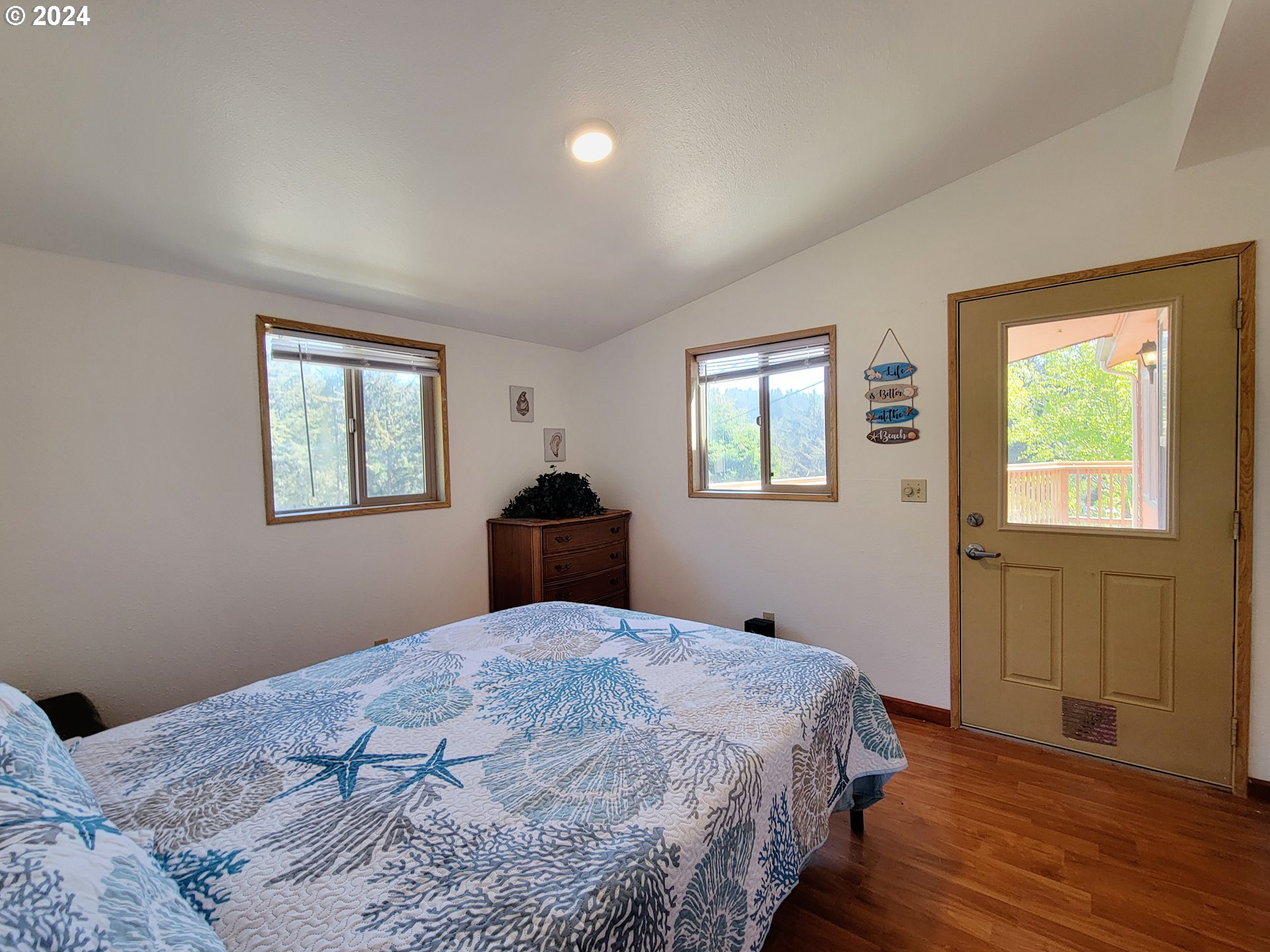 19921 WHALESHEAD RD UNIT M1, Brookings, OR, 97415