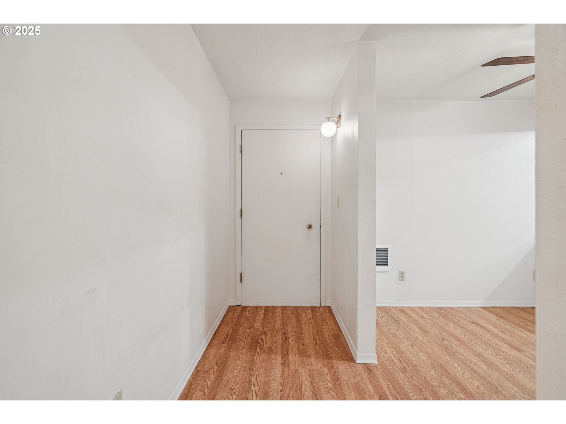 Photo #25: 416741282 Listing: Photo #25