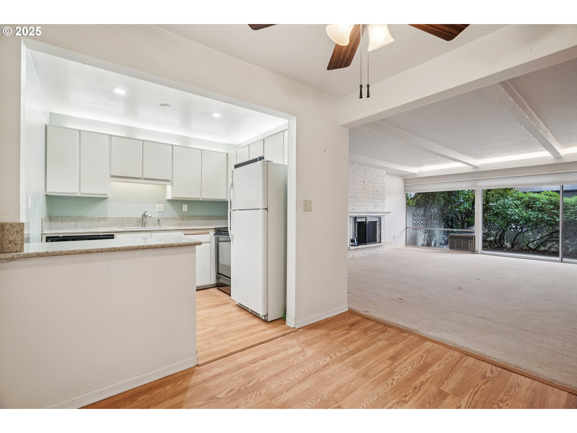 Photo #33: 416741282 Listing: Photo #33