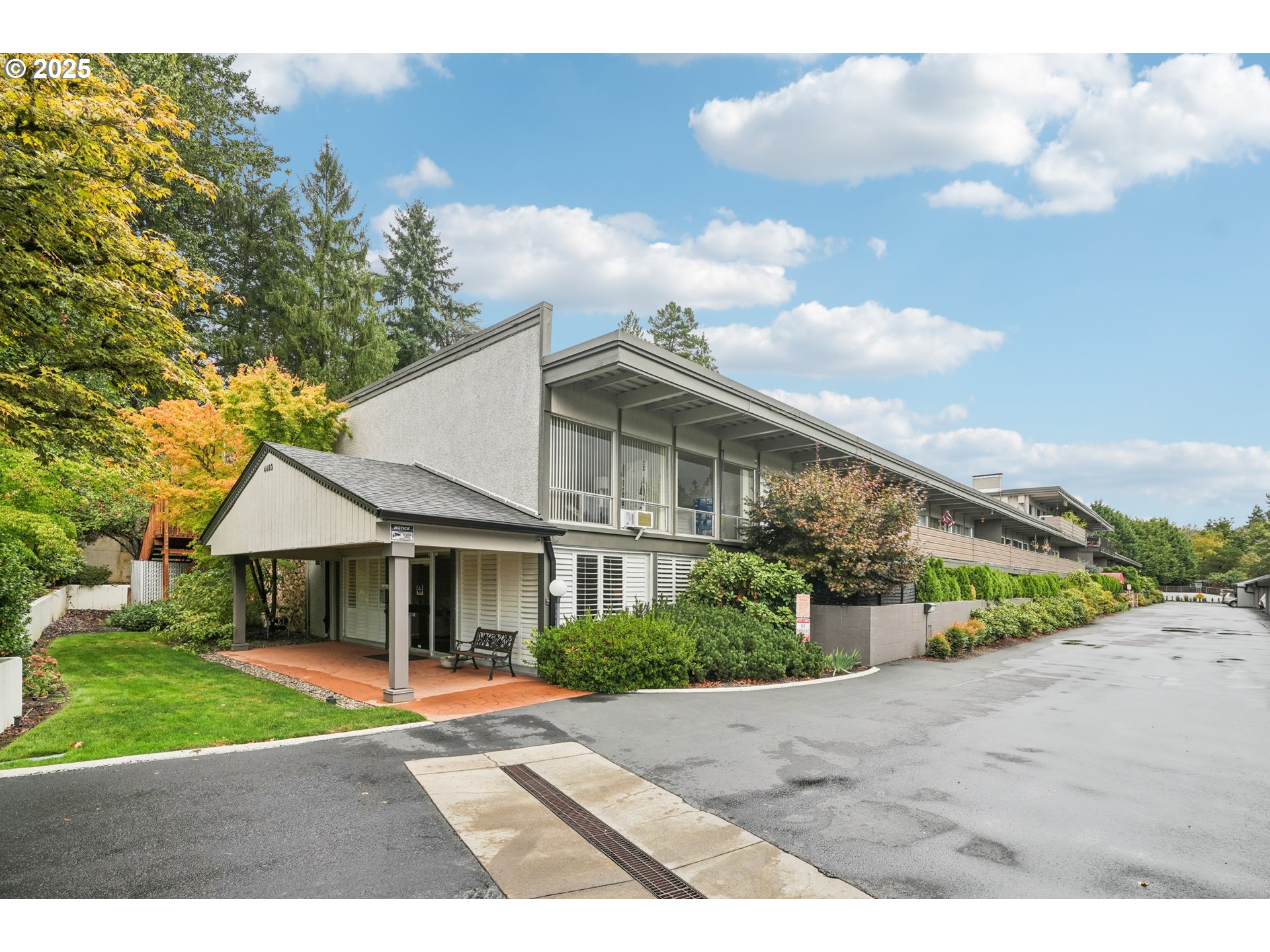 Photo #17: 416741282 Listing: Photo #17