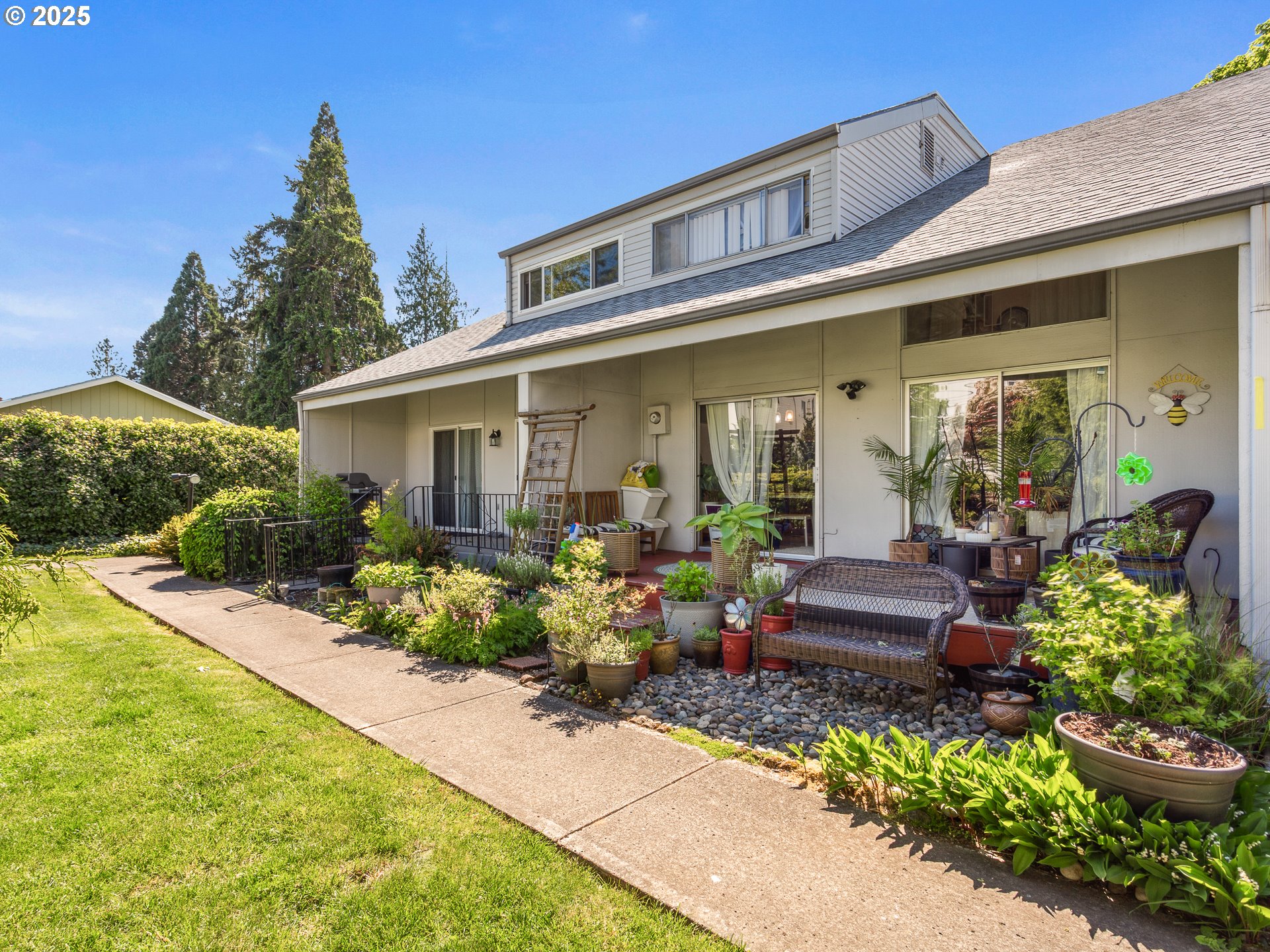Photo #4: 418098856 Listing: Photo #4