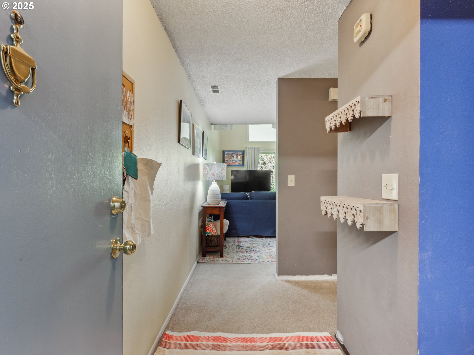 Photo #8: 418098856 Listing: Photo #8