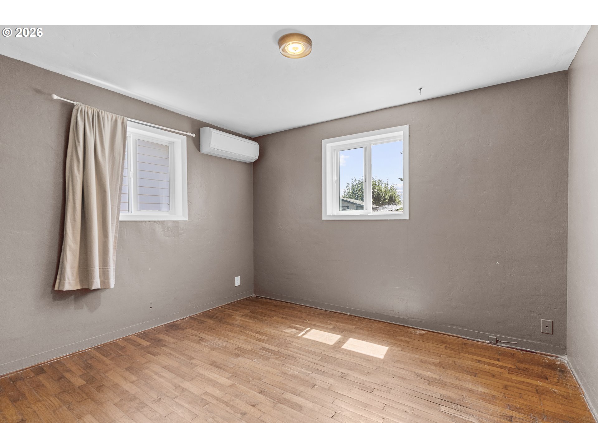 Property photo 21 of 33