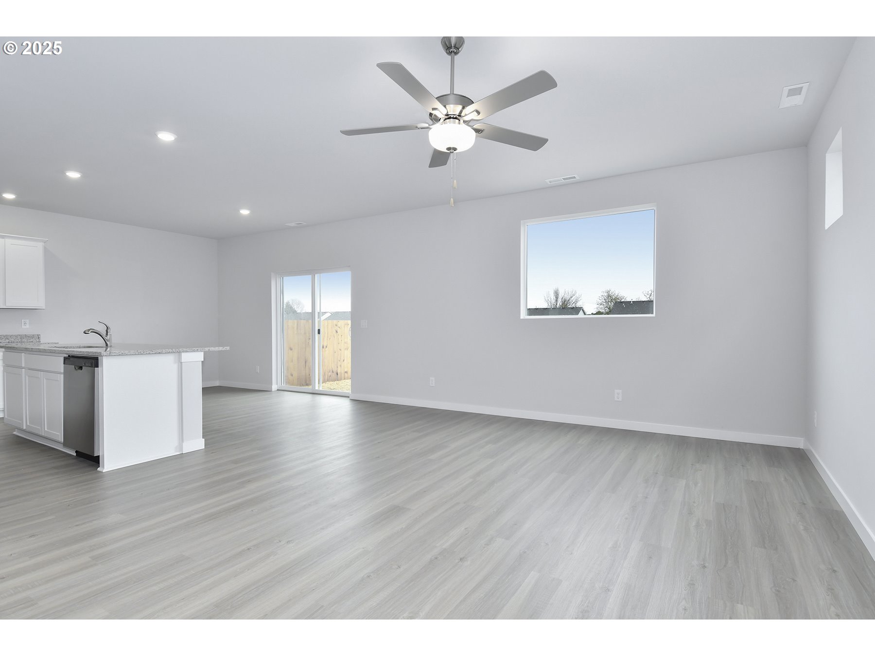 1375 OWL AVE, Woodburn, OR, 97071