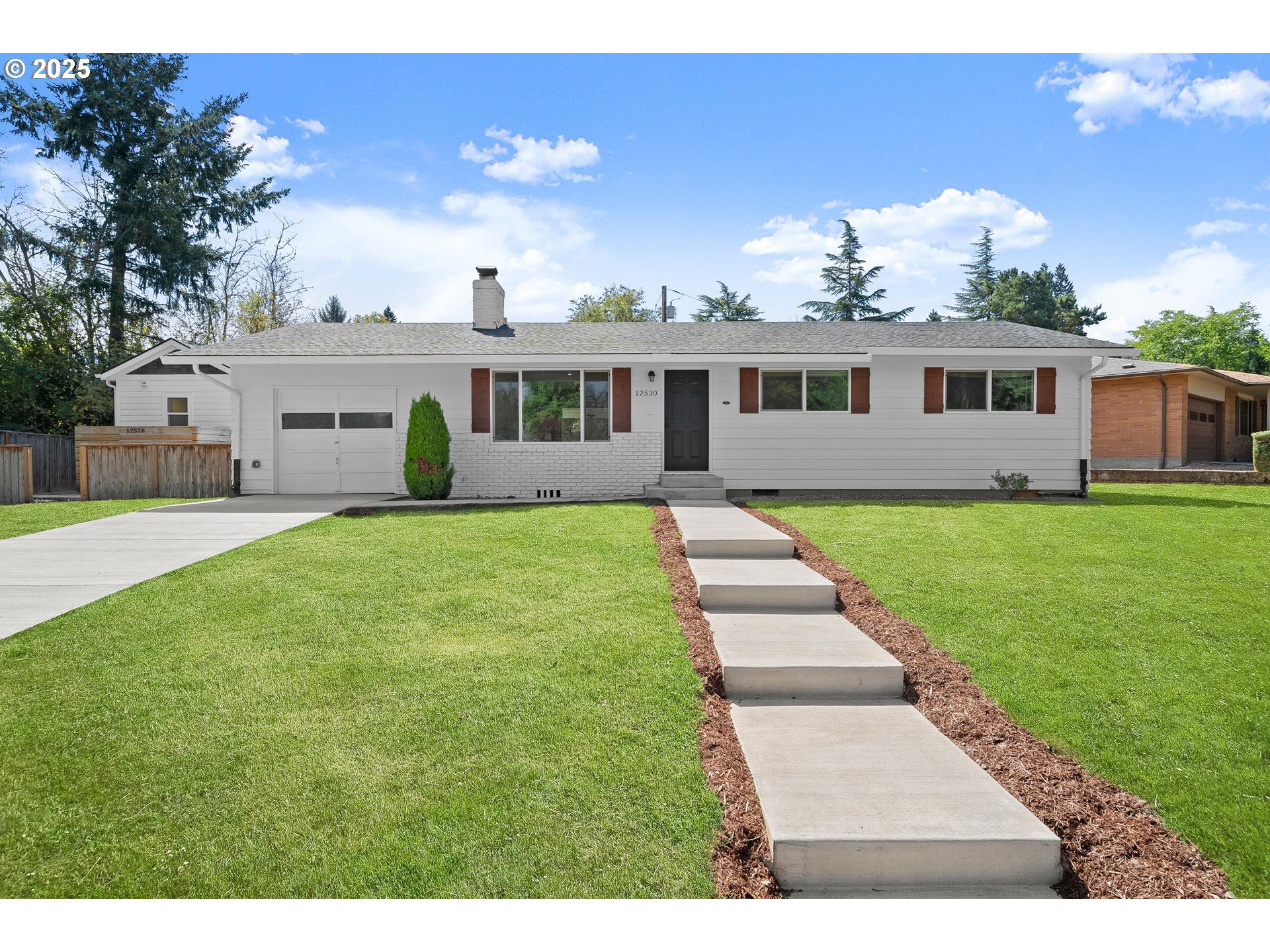 Featured Listings Featured Listings