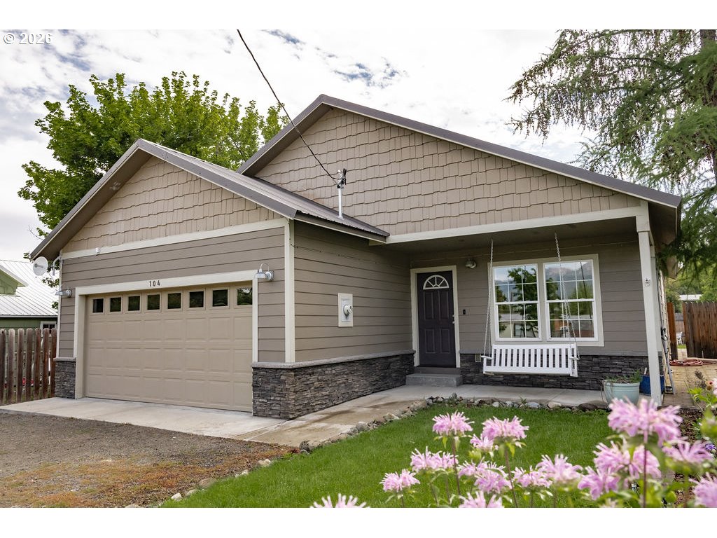 647 ELLSWORTH ST, Eugene, OR, 97402