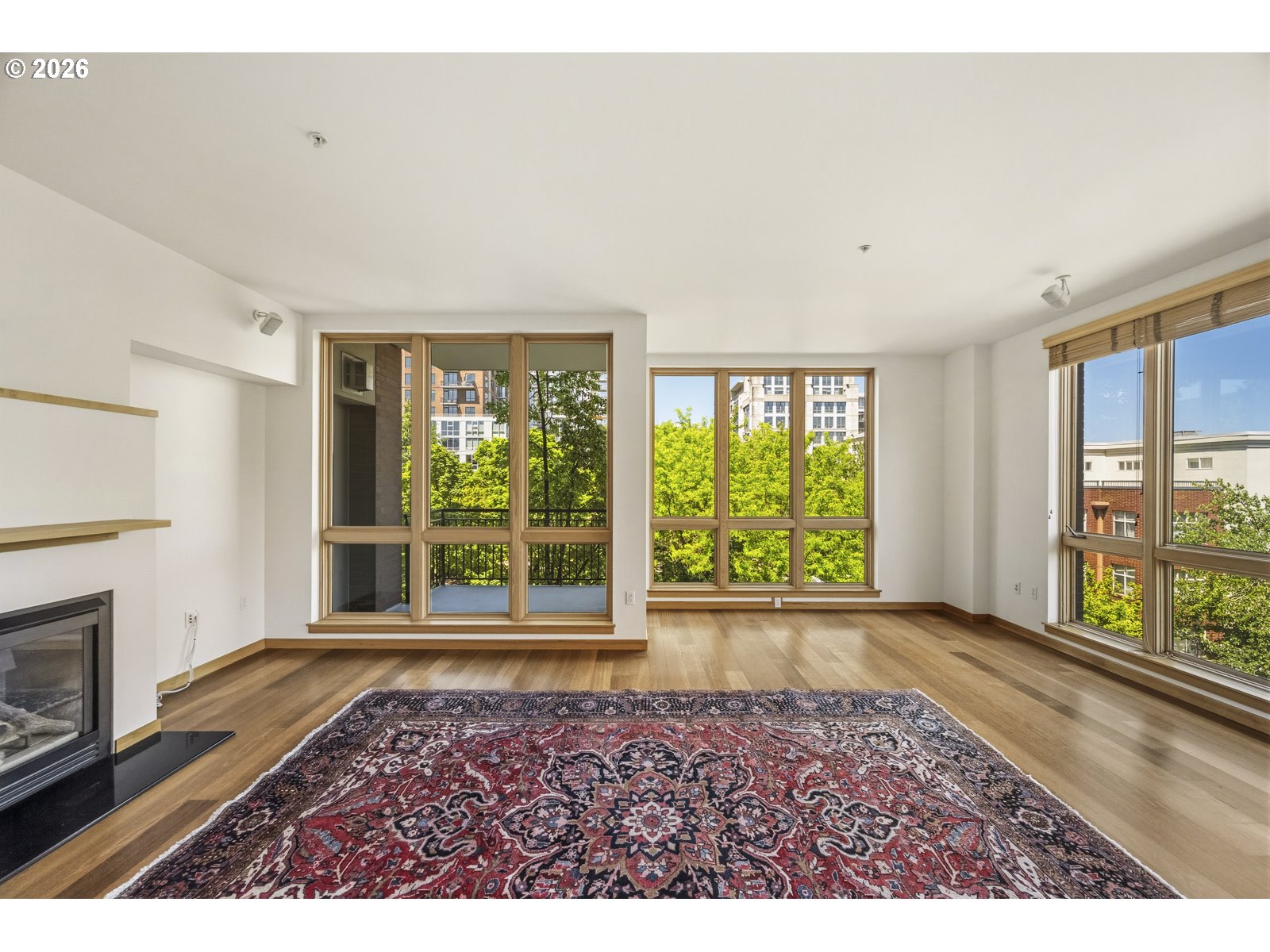 Photo #14: 419598863 Listing: Photo #14