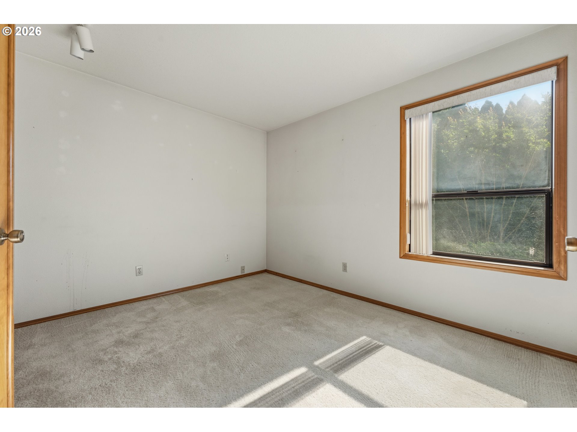 Photo #16: 420286770 Listing: Photo #16