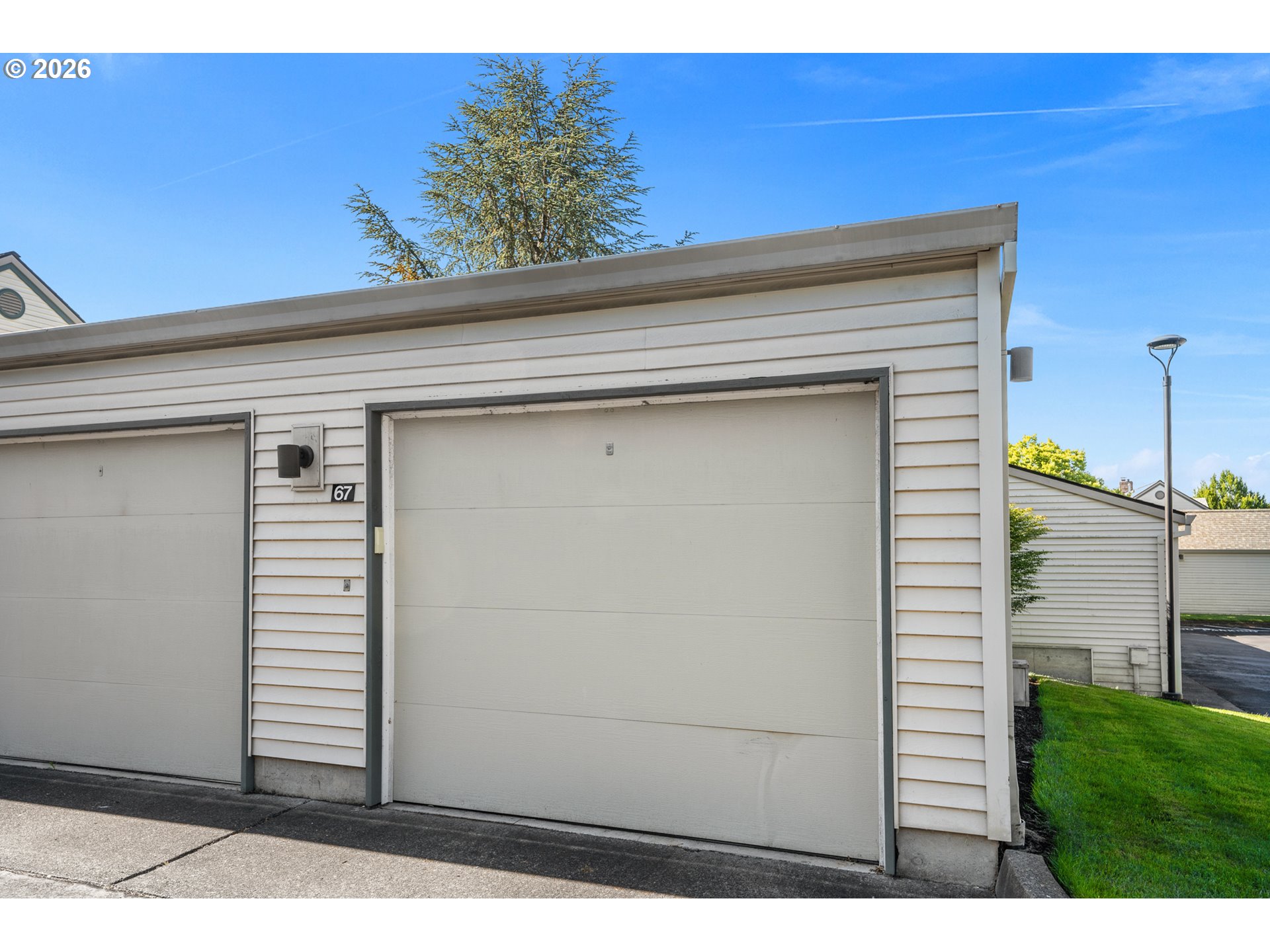 Photo #3: 420286770 Listing: Photo #3