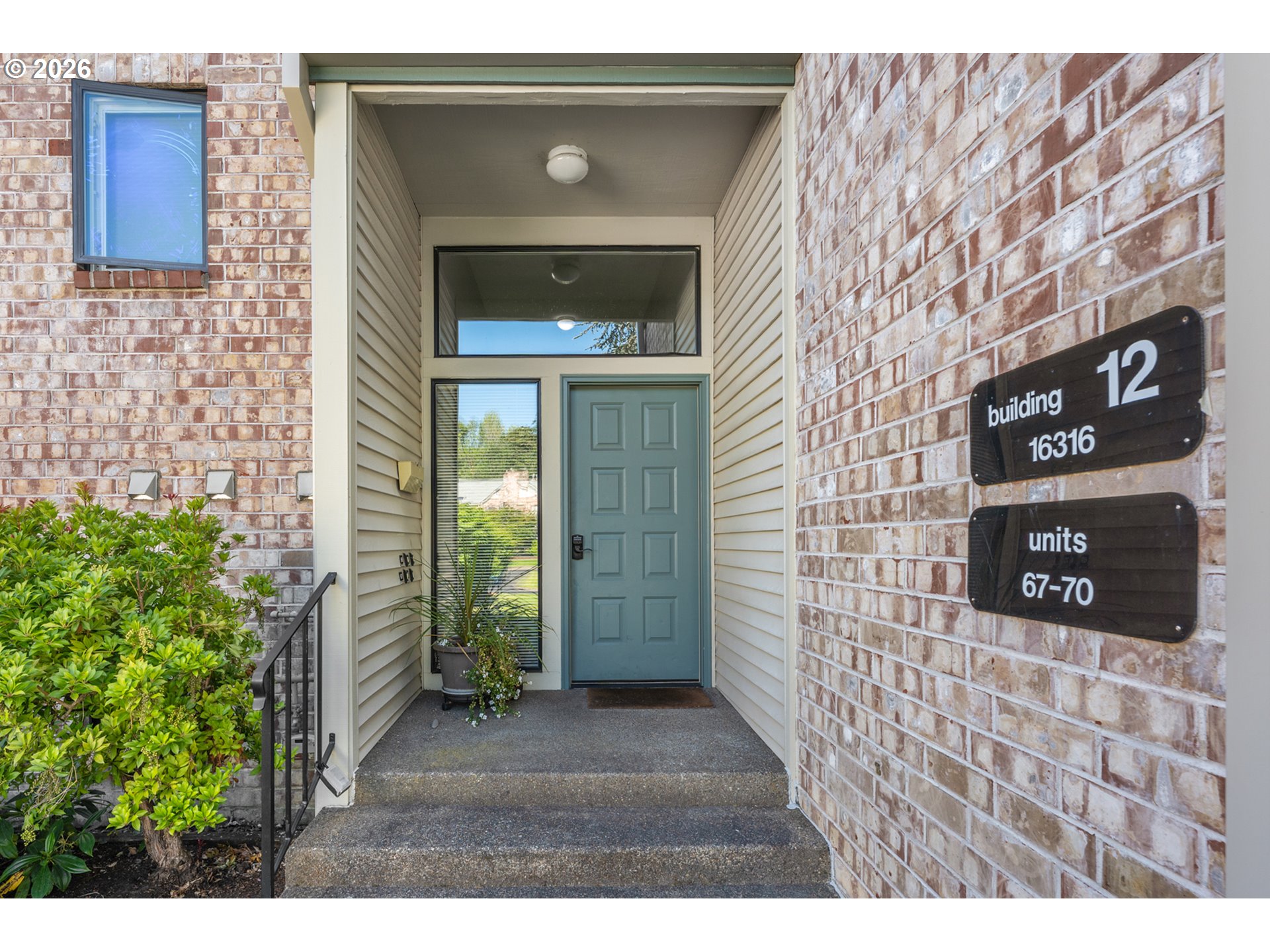 Photo #6: 420286770 Listing: Photo #6