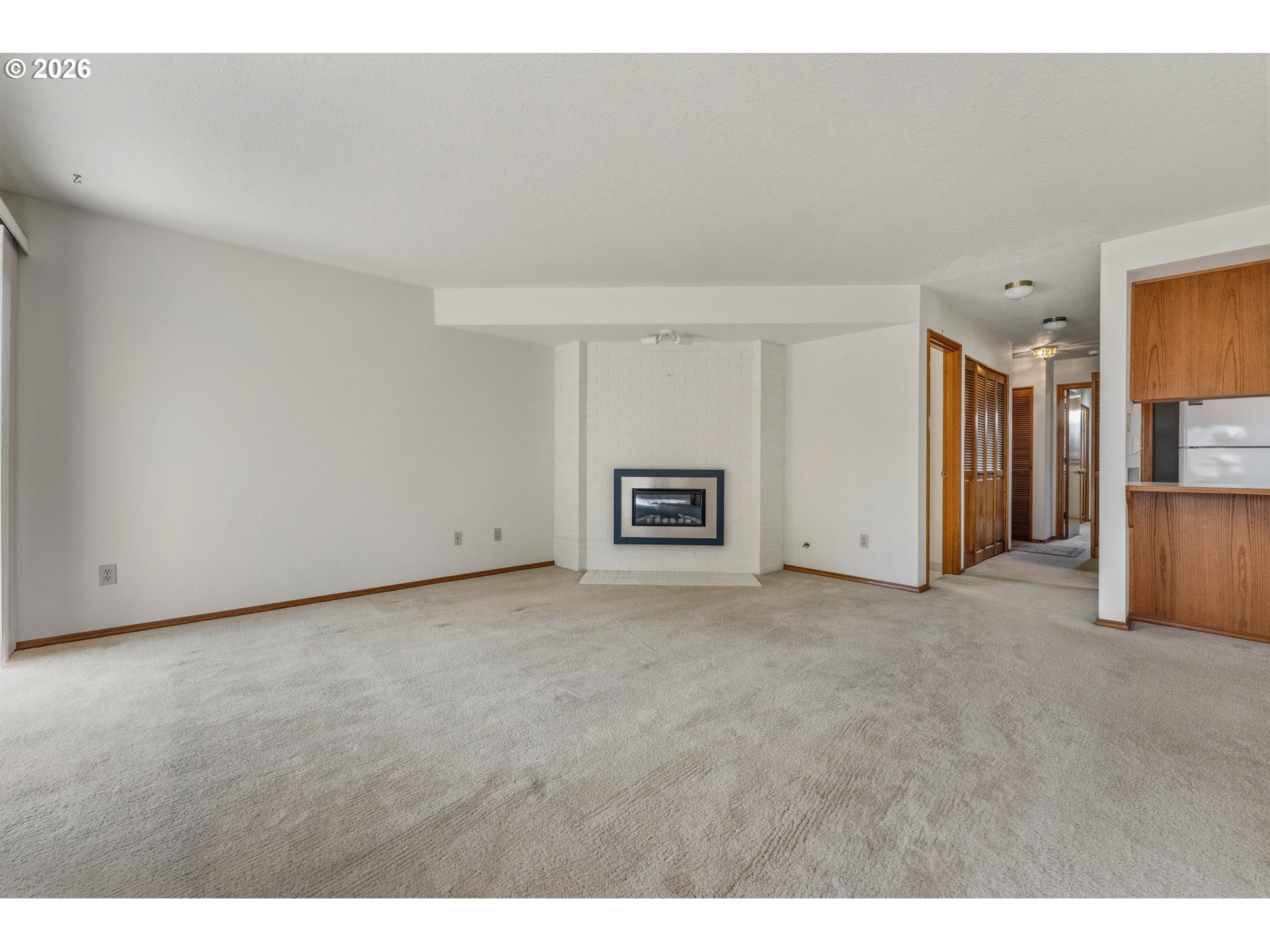 Photo #13: 420286770 Listing: Photo #13