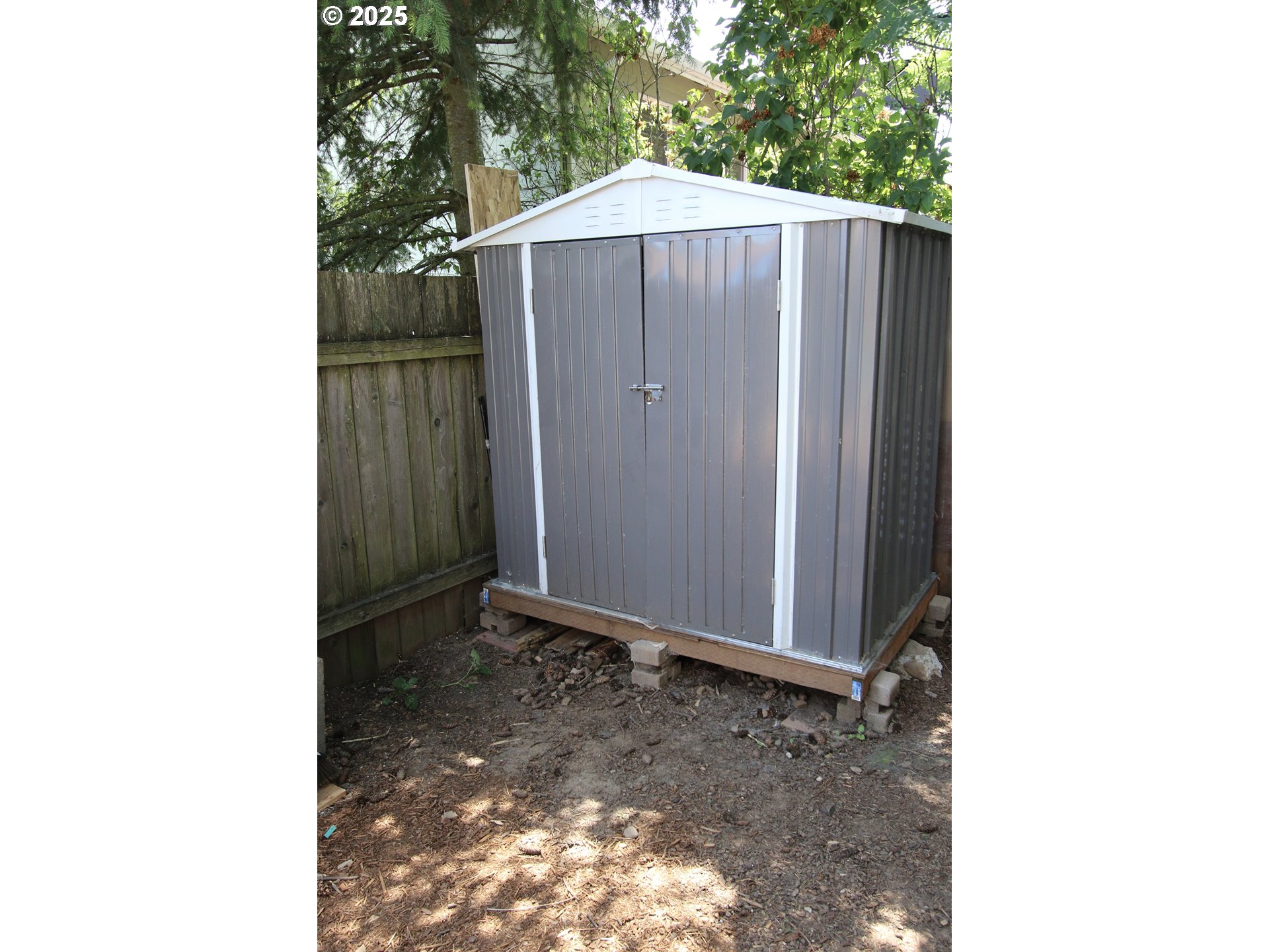 Photo #11: 420337417 Listing: Photo #11