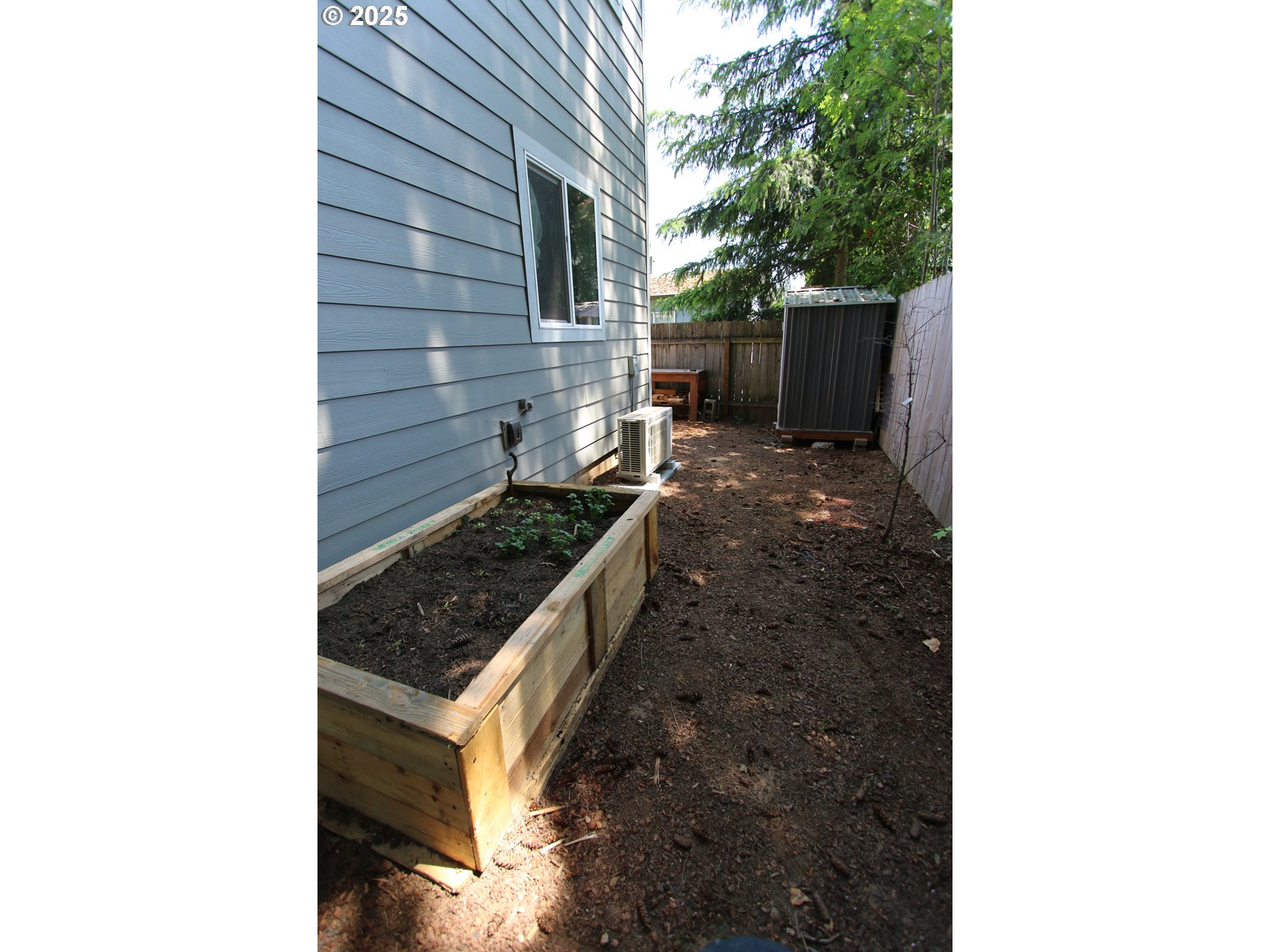 Photo #13: 420337417 Listing: Photo #13