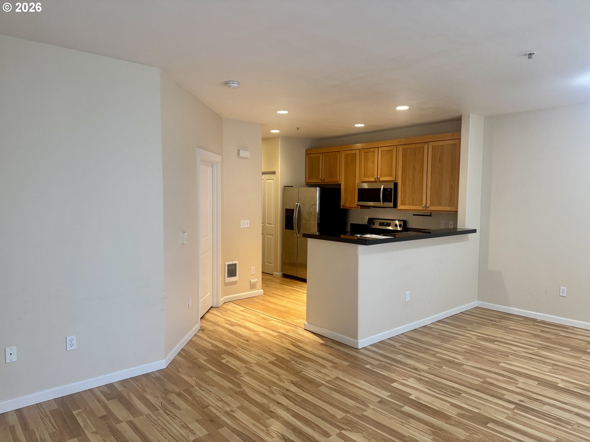 Photo #5: 420395507 Listing: Photo #5