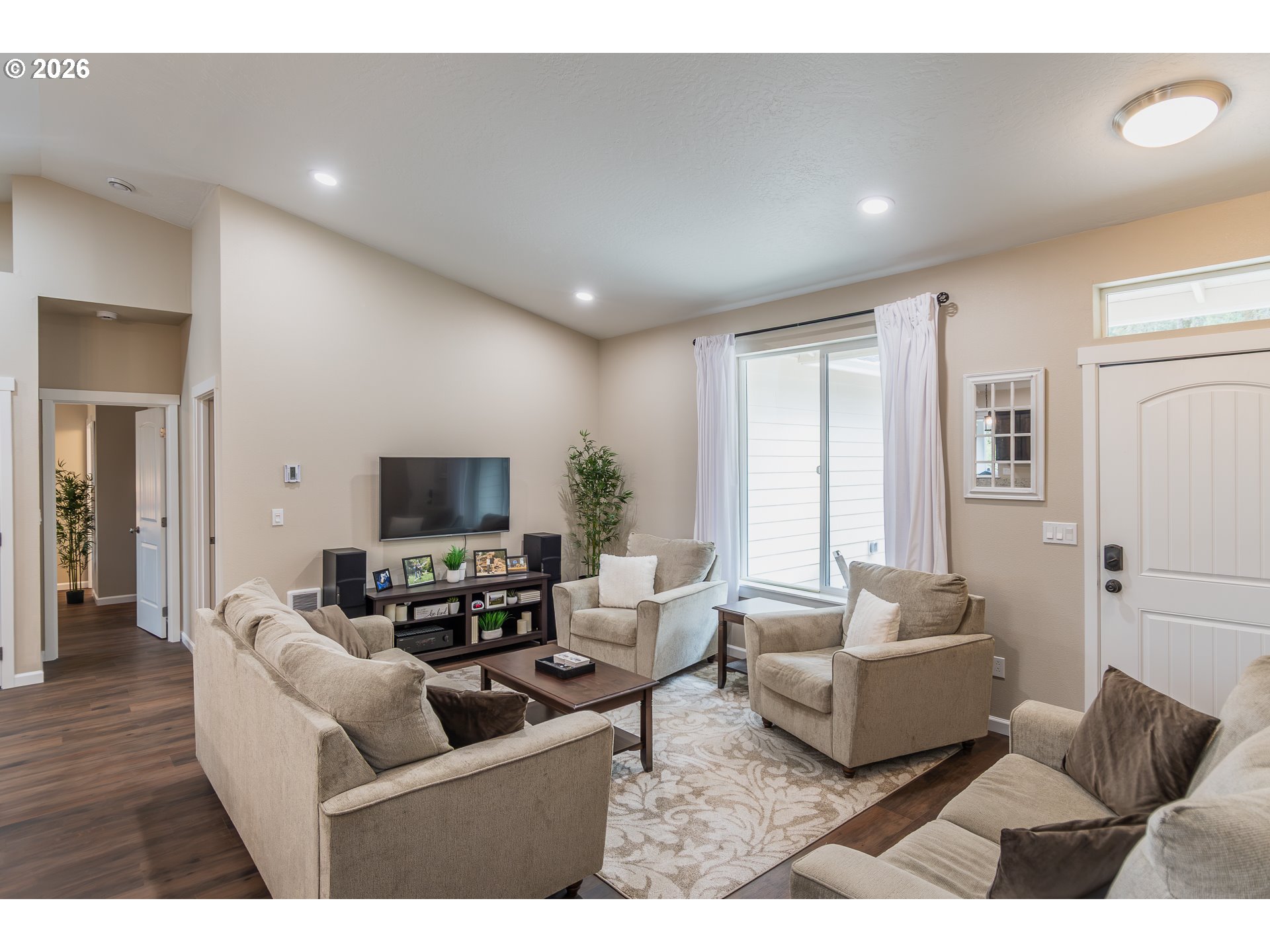 Property photo 8 of 45