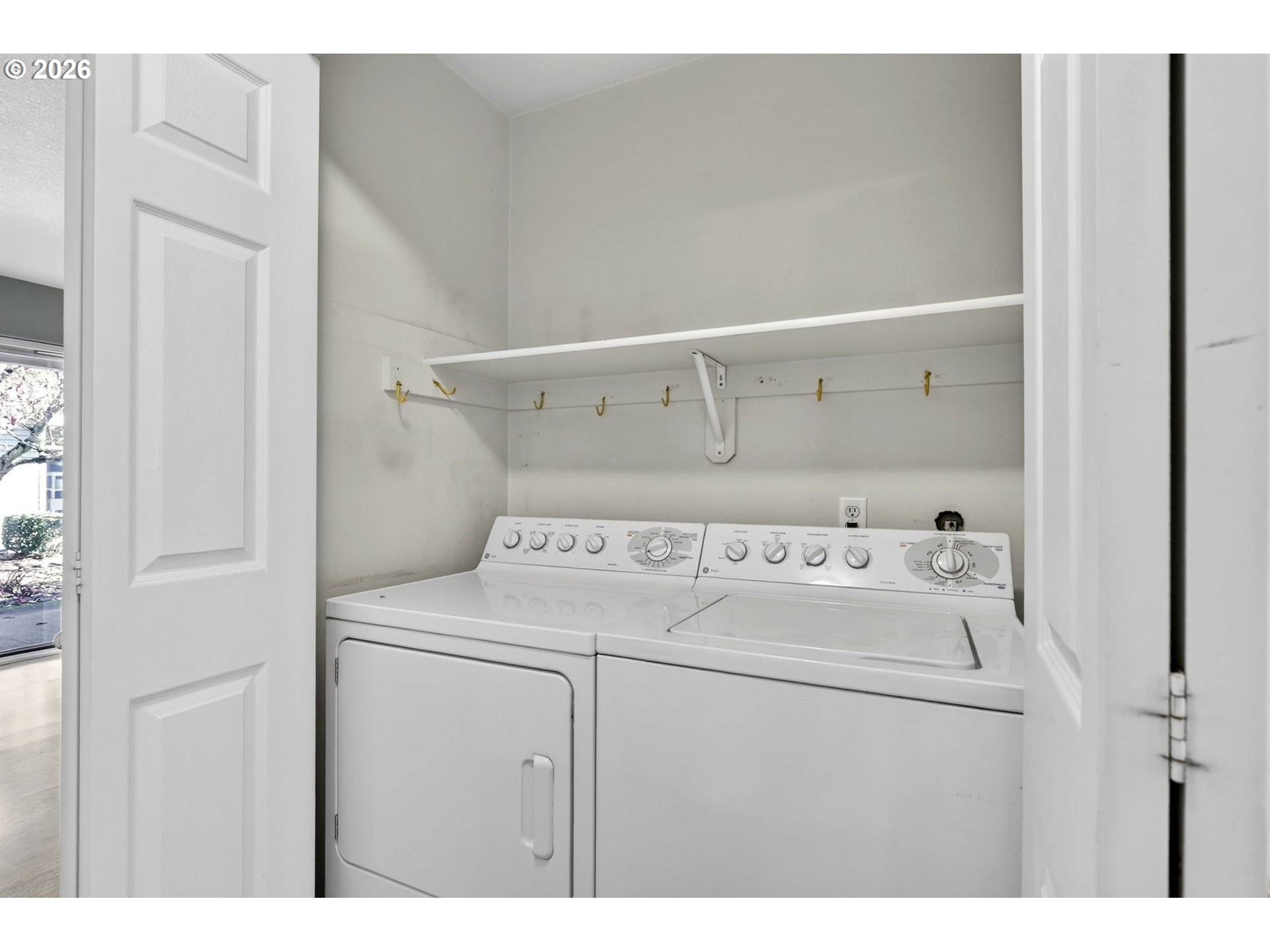 Photo #28: 421297742 Listing: Photo #28