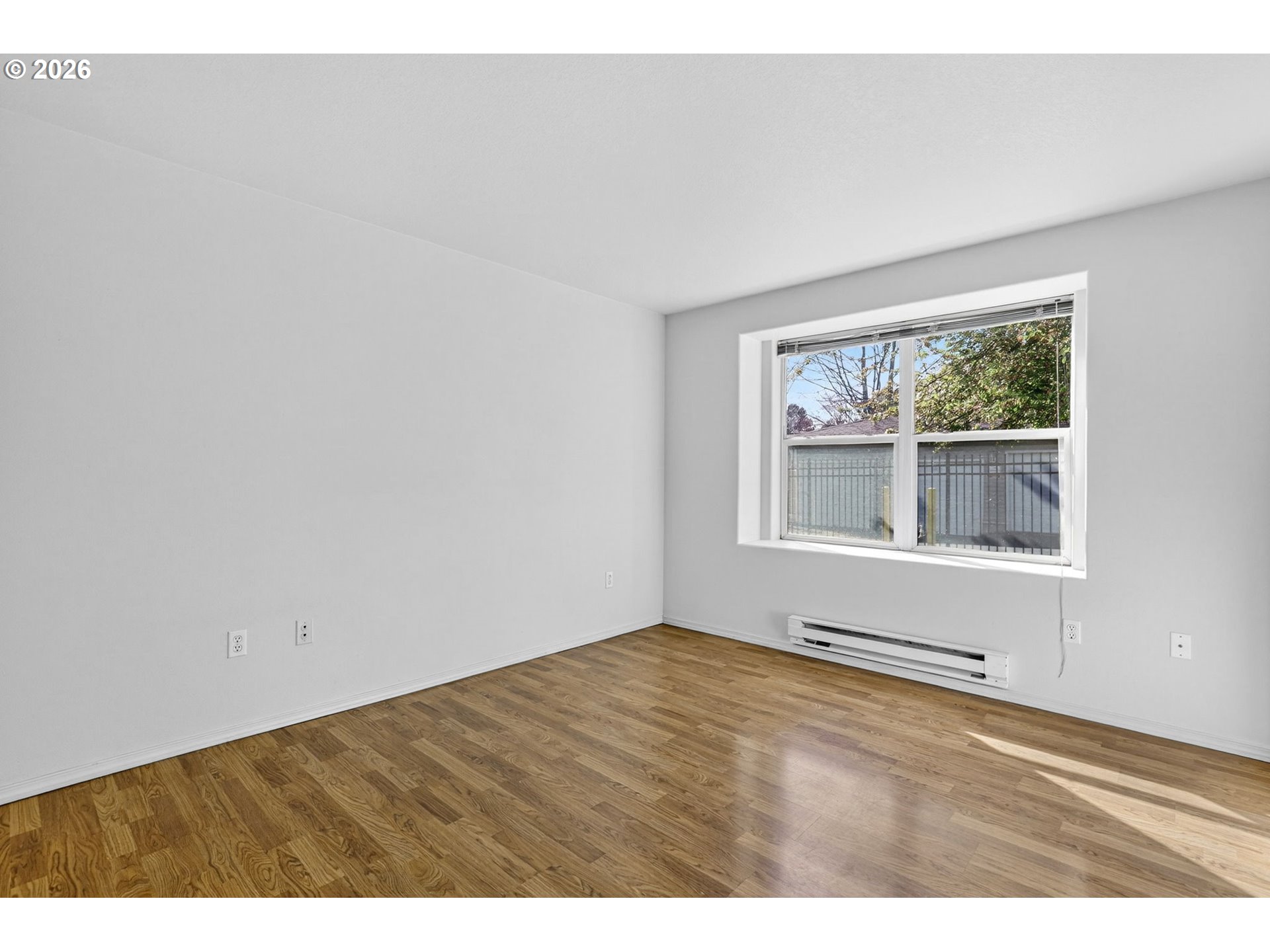 Photo #32: 421297742 Listing: Photo #32