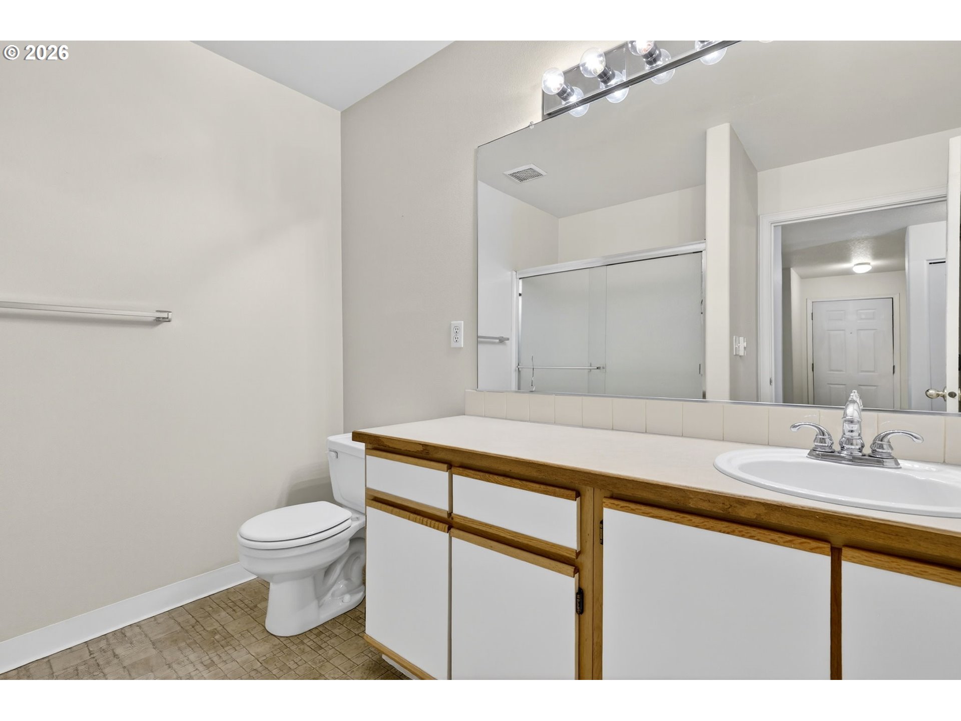 Photo #29: 421297742 Listing: Photo #29