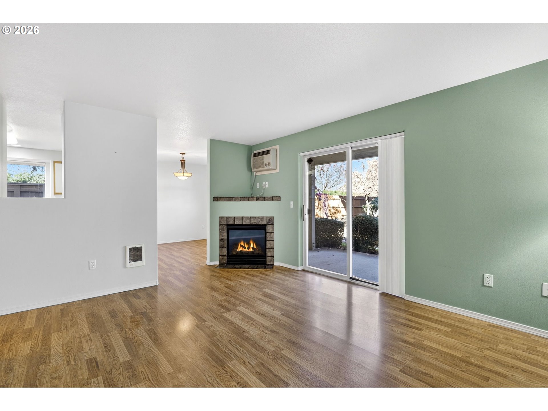 Photo #22: 421297742 Listing: Photo #22