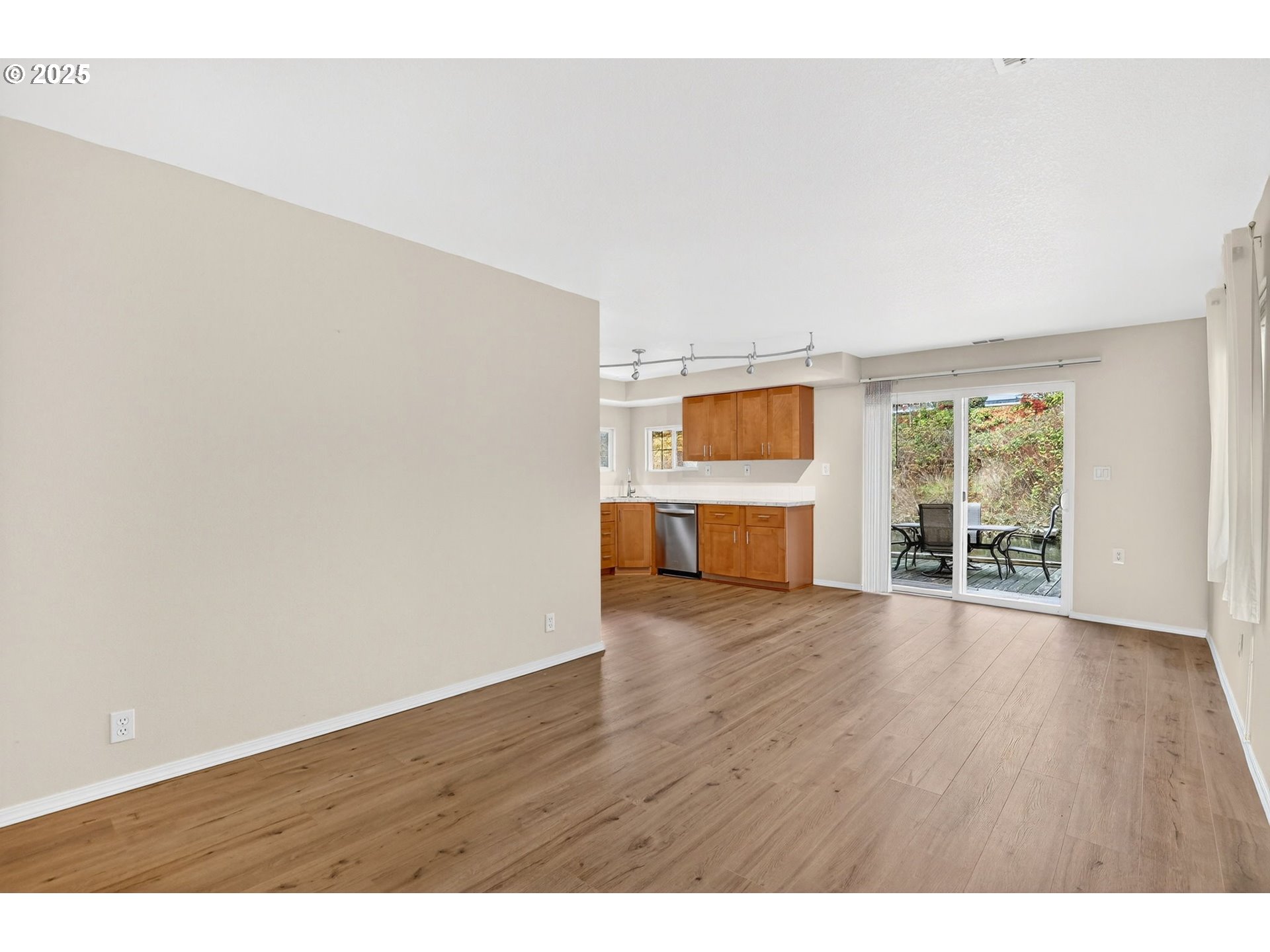 1915 N Jantzen AVE, Portland, OR, 97217